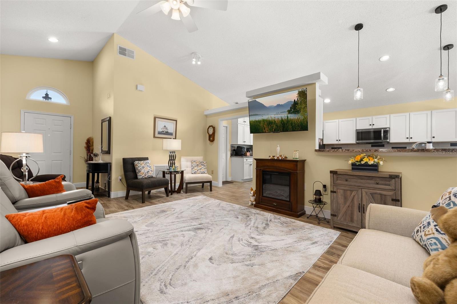 207 ELBERTON DR, DAVENPORT, FL, 33897