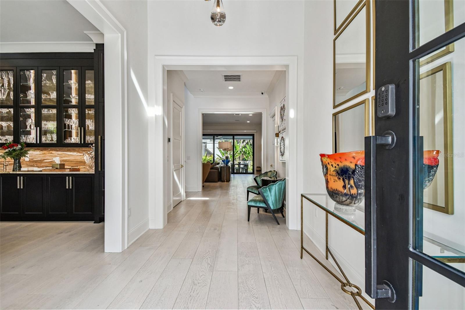 2915 W HARBOR VIEW AVE, TAMPA, FL, 33611