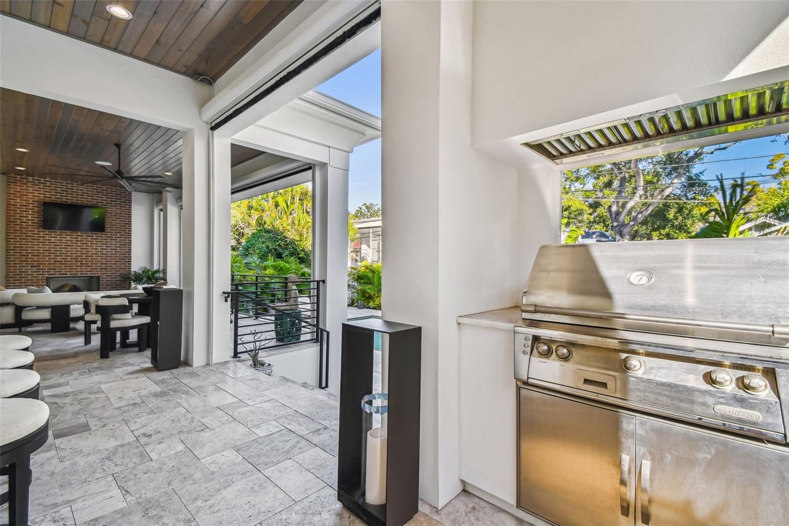 2915 W HARBOR VIEW AVE, TAMPA, FL, 33611