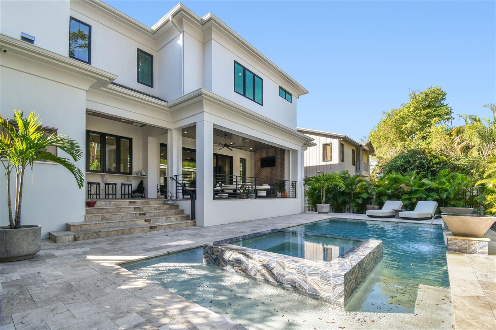 2915 W HARBOR VIEW AVE, TAMPA, FL, 33611