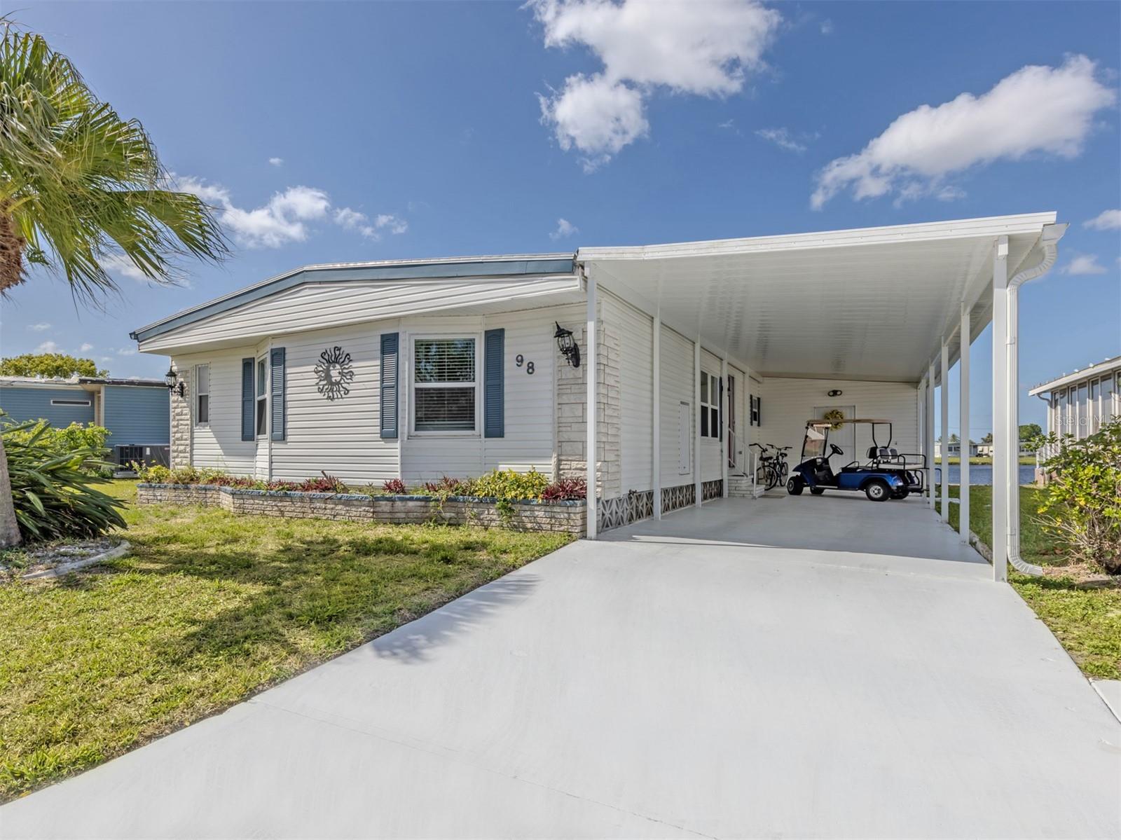 98 LAKEVIEW DR, NORTH PORT, FL, 34287
