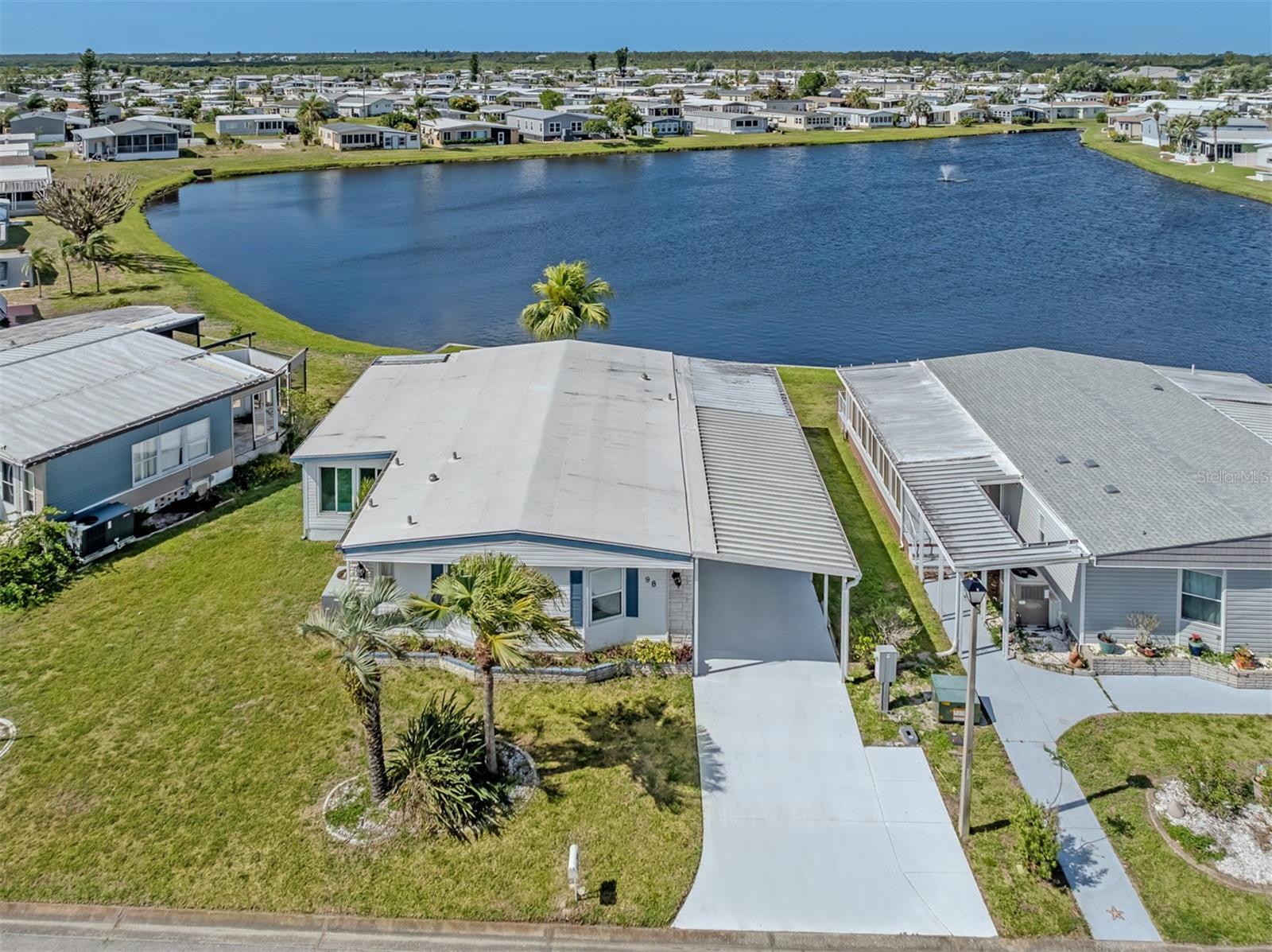 98 LAKEVIEW DR, NORTH PORT, FL, 34287