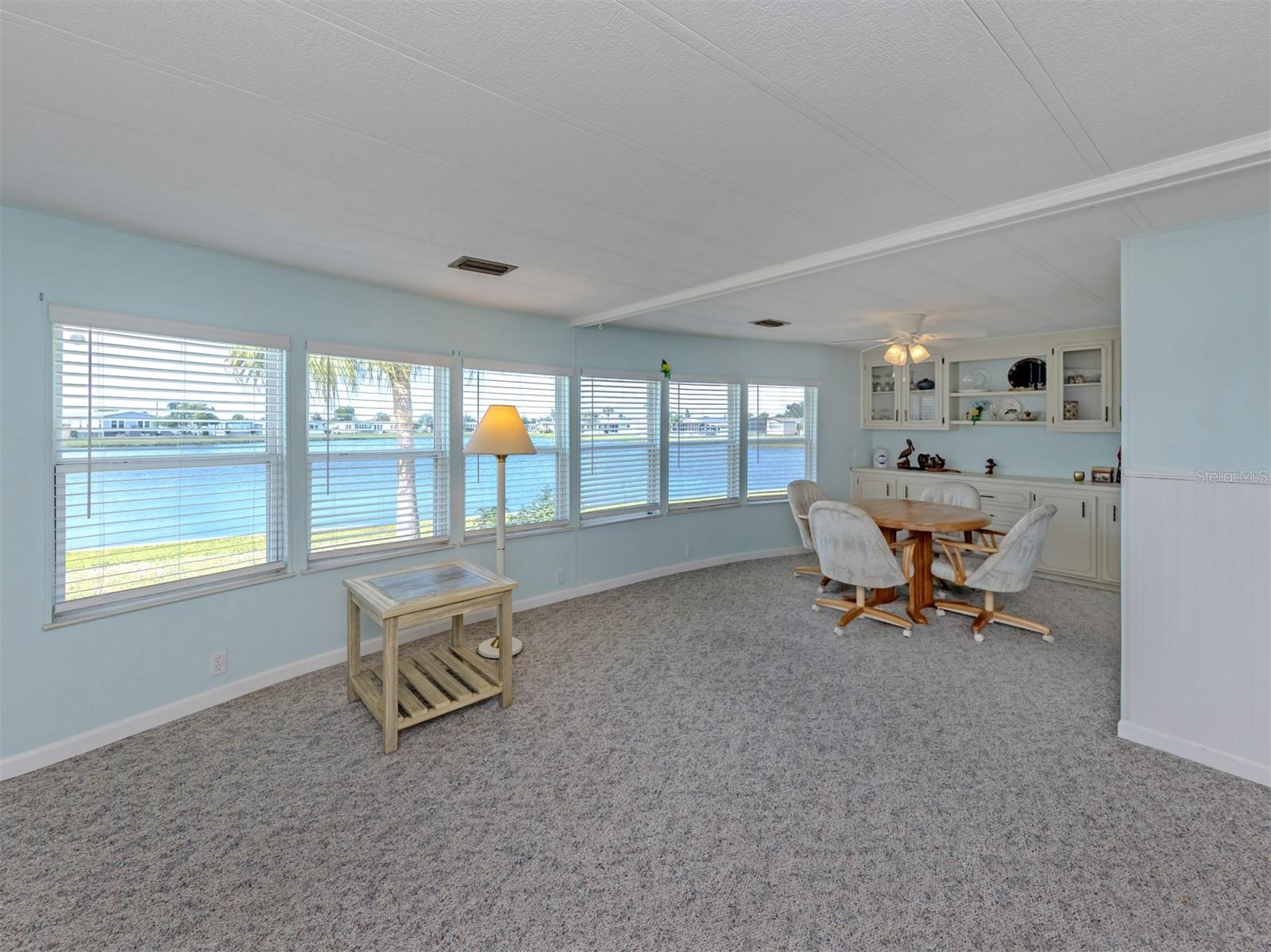 98 LAKEVIEW DR, NORTH PORT, FL, 34287