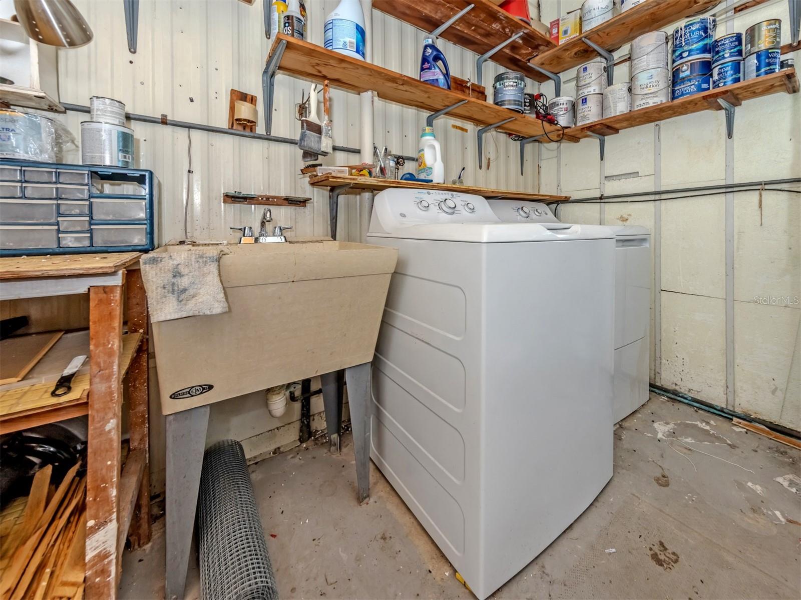 98 LAKEVIEW DR, NORTH PORT, FL, 34287