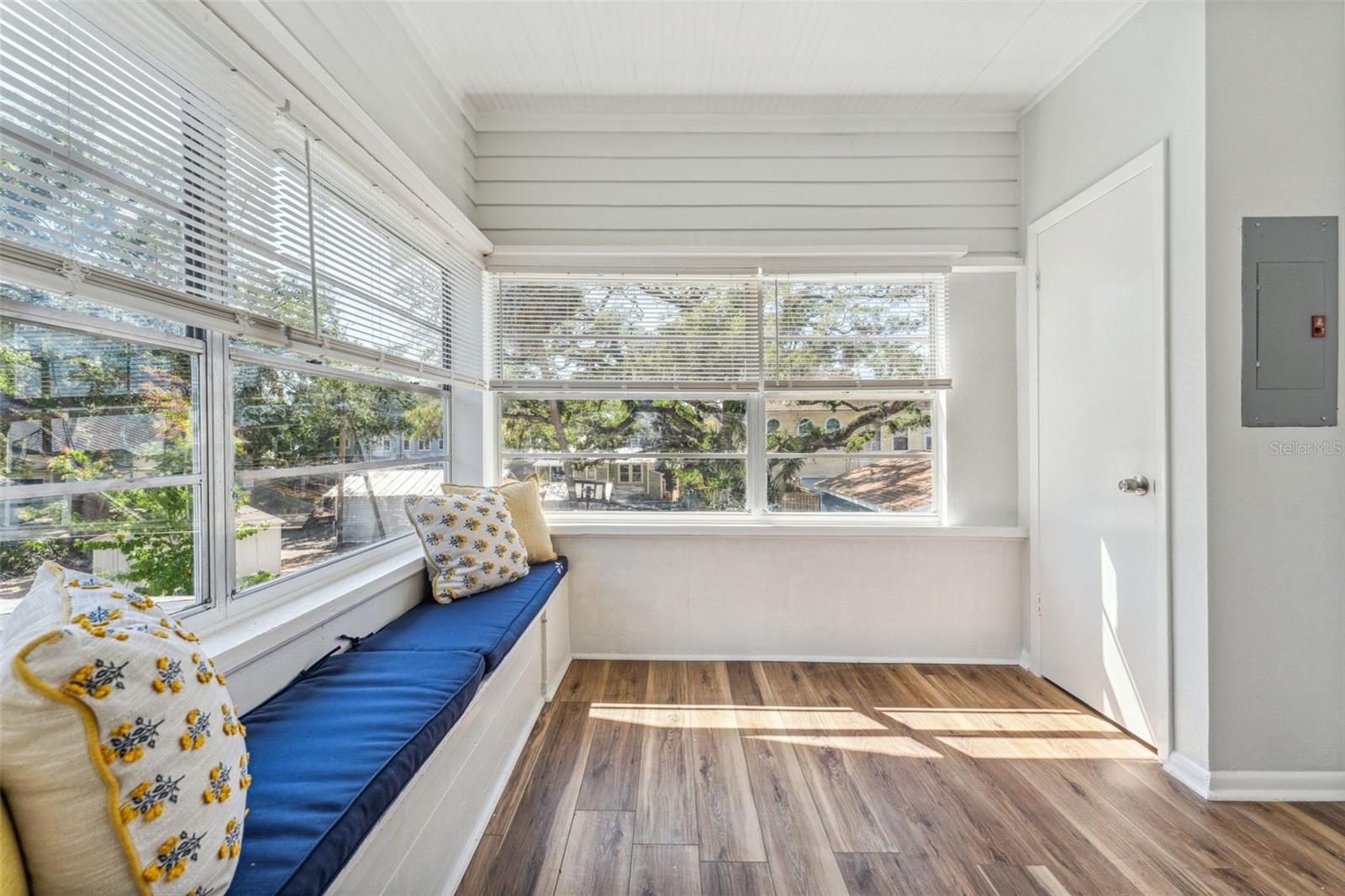 307 S NEWPORT AVE, TAMPA, FL, 33606