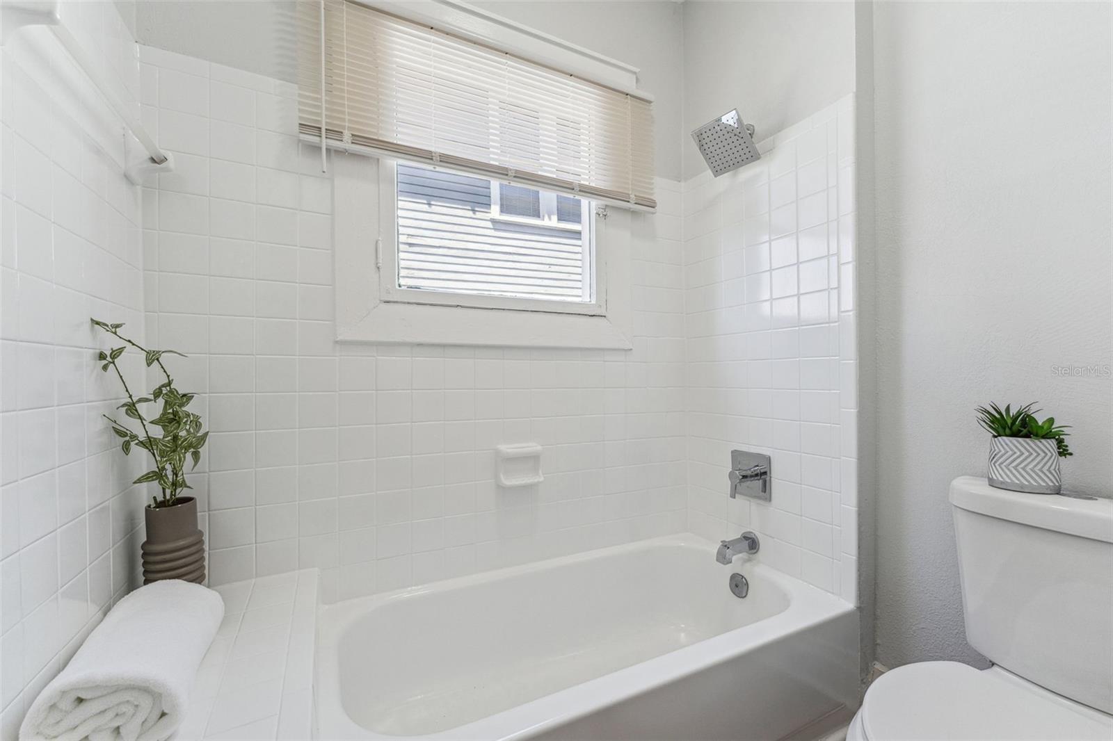 307 S NEWPORT AVE, TAMPA, FL, 33606