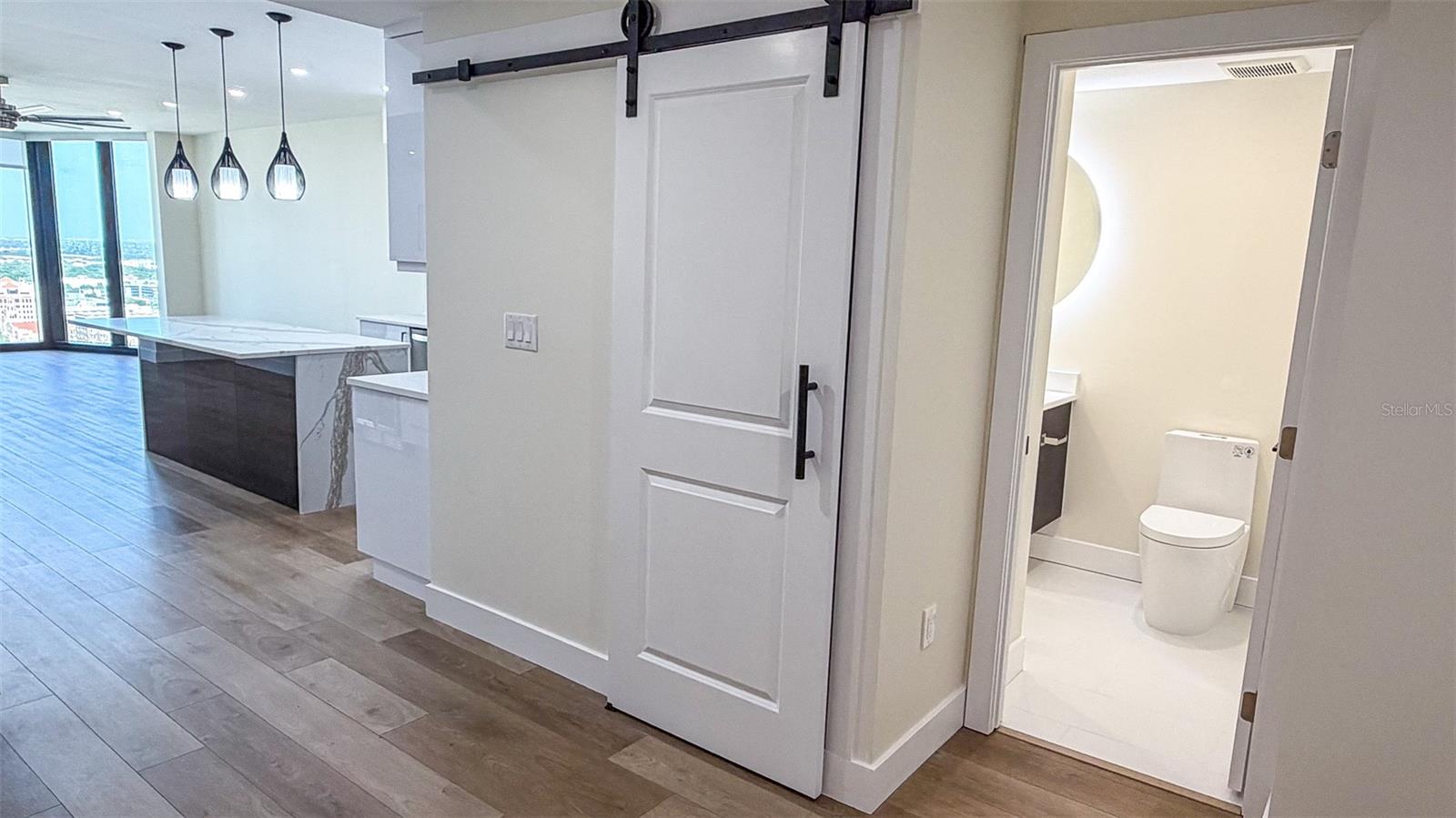 1 BEACH DR SE #2512, ST PETERSBURG, FL, 33701