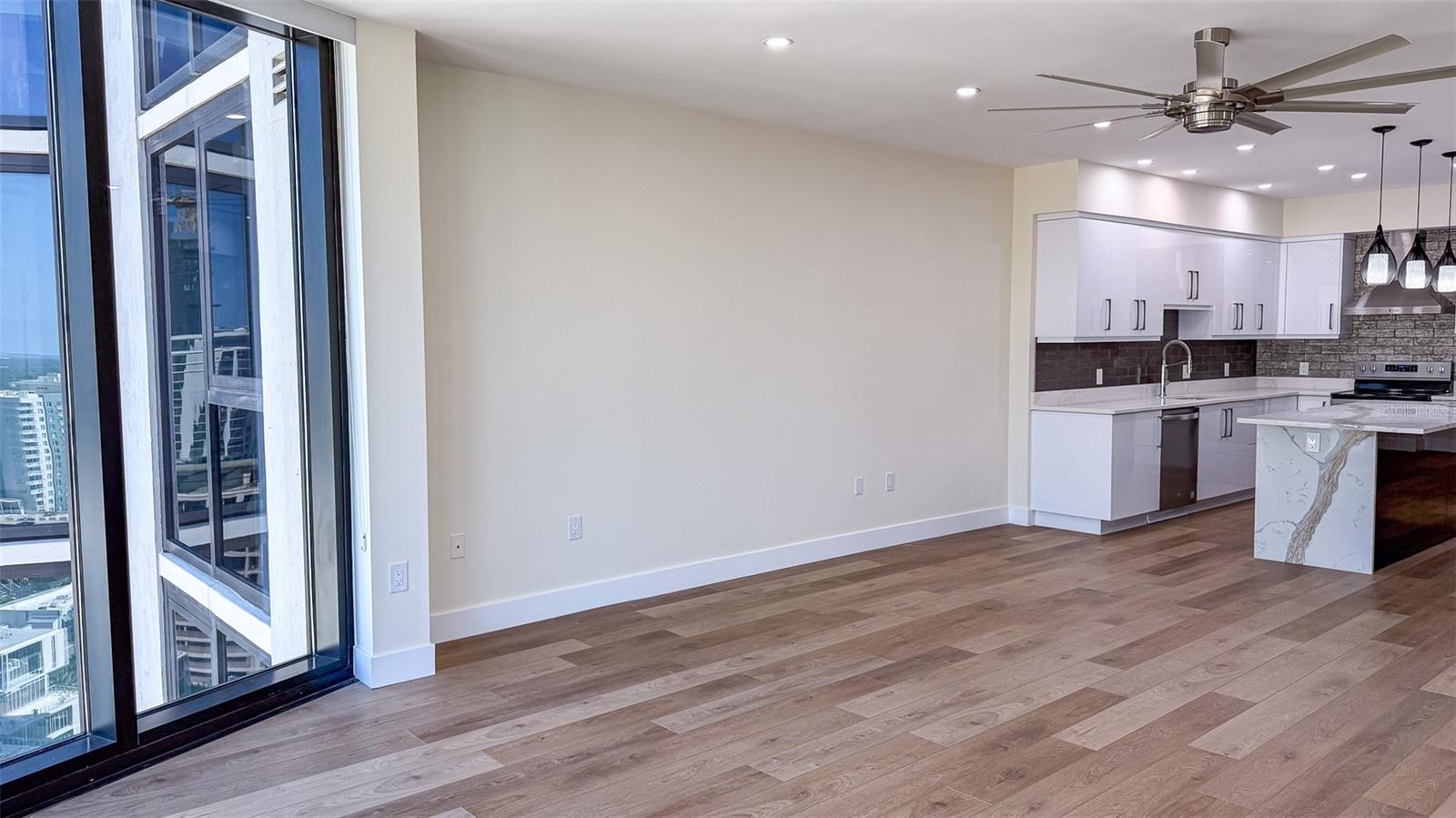 1 BEACH DR SE #2512, ST PETERSBURG, FL, 33701