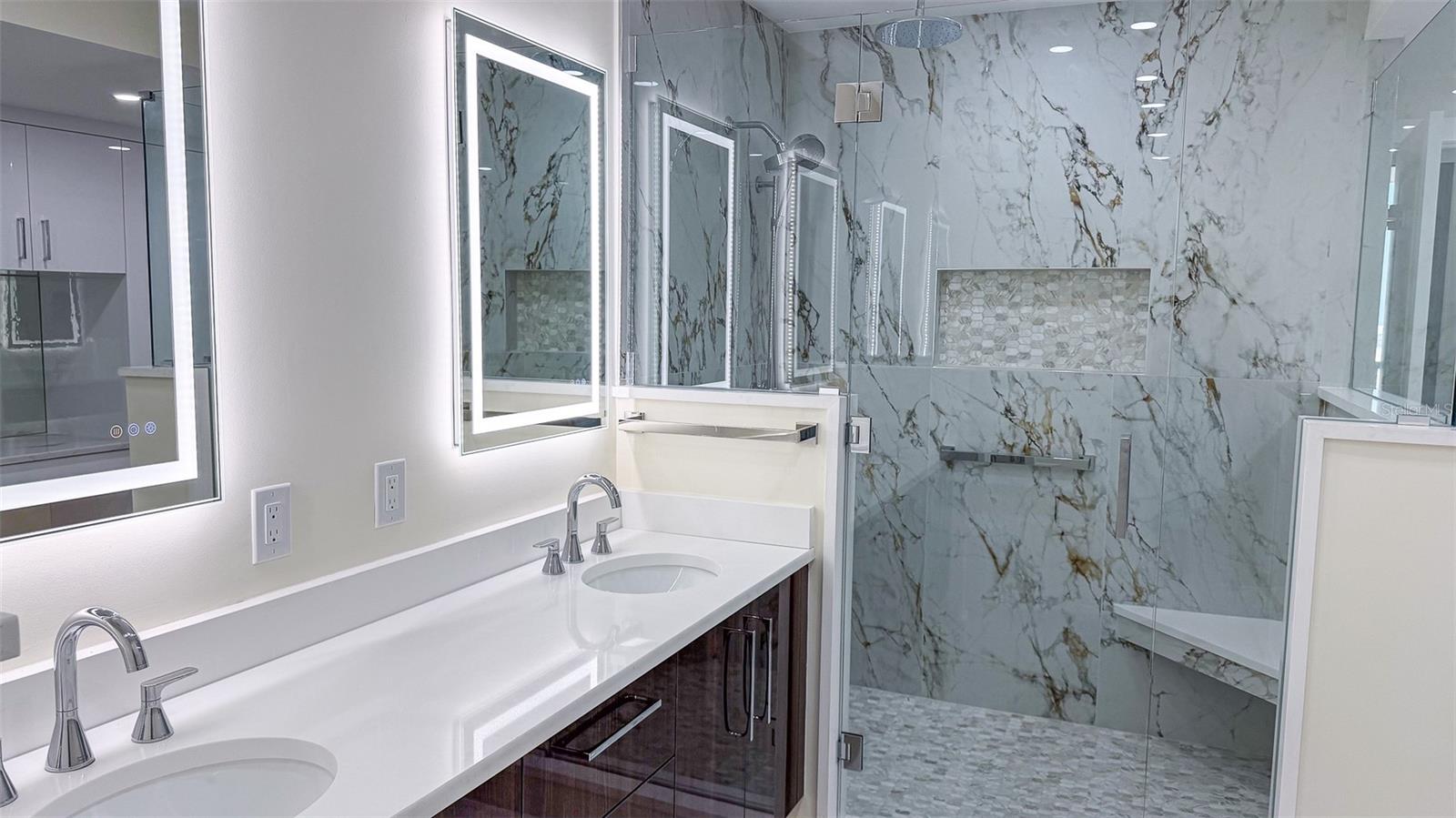 1 BEACH DR SE #2512, ST PETERSBURG, FL, 33701