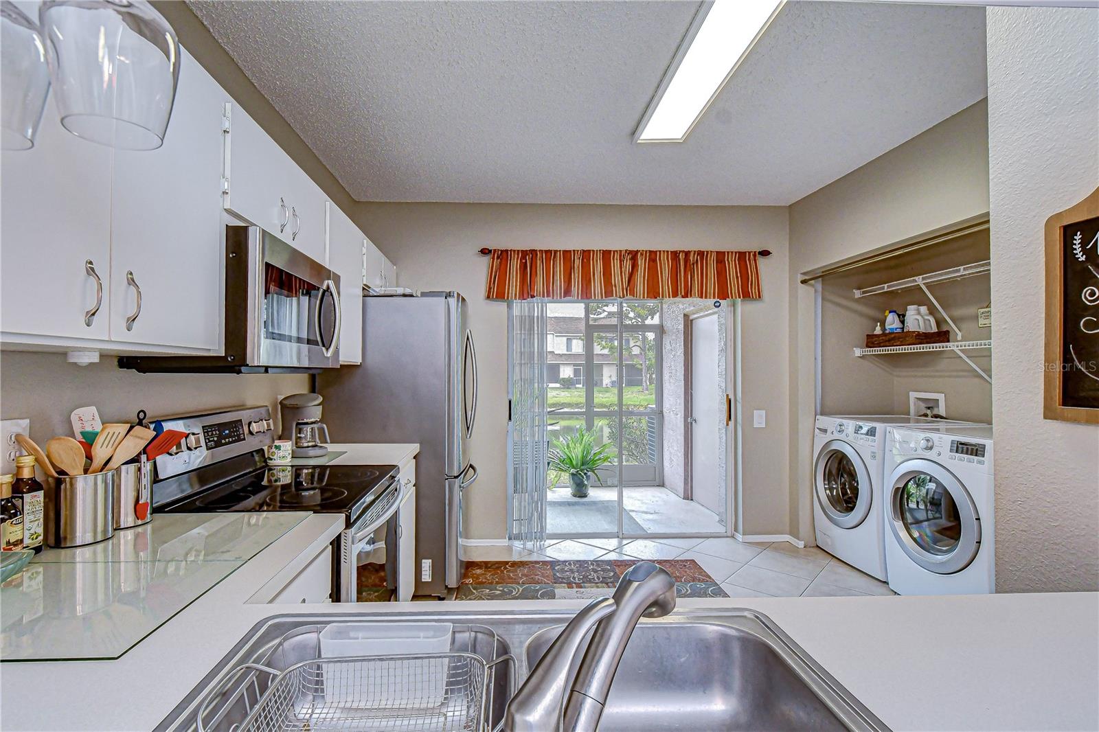 6335 BAYSIDE KEY DR, TAMPA, FL, 33615