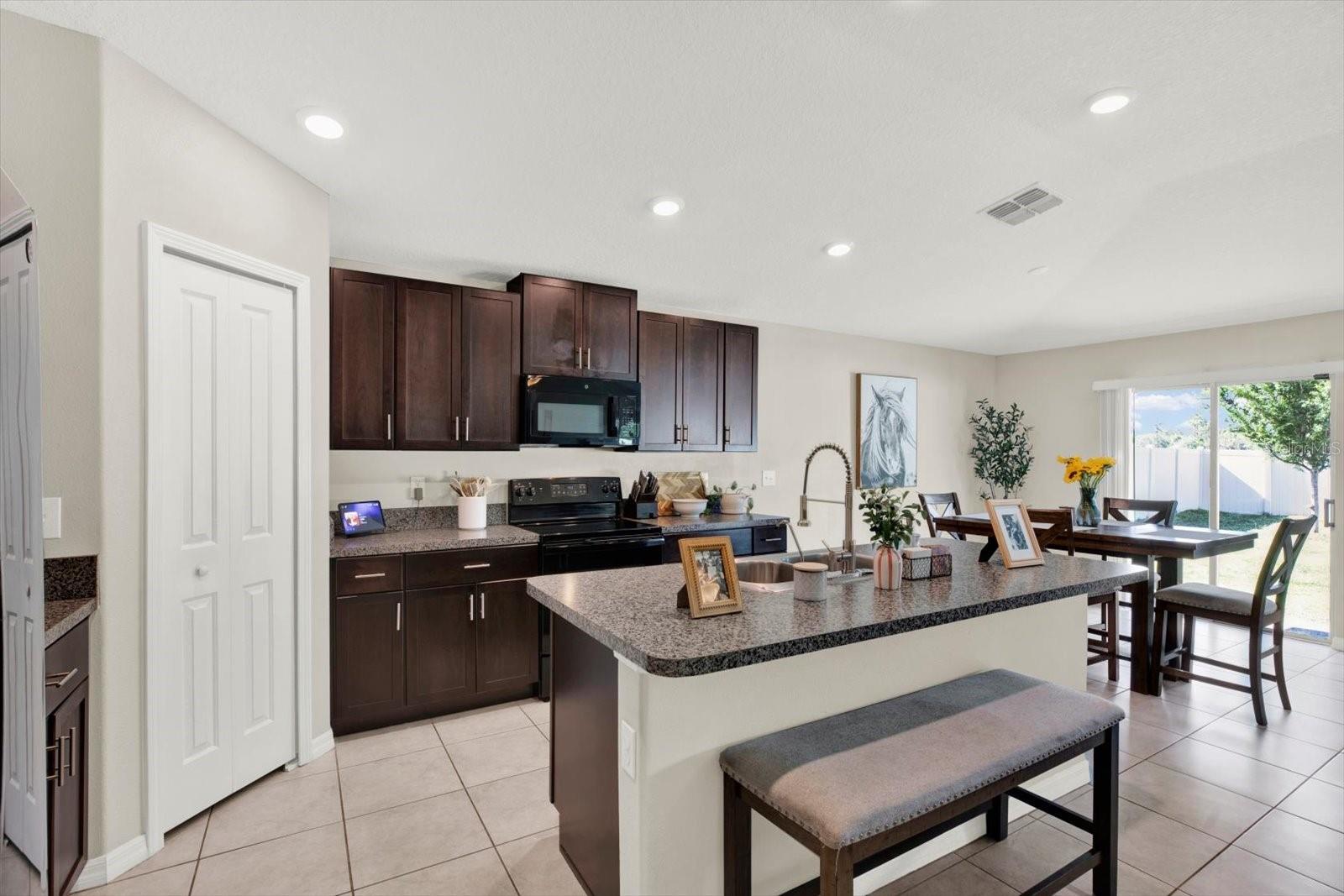 4475 ETERNAL PRINCE DR, SUN CITY CENTER, FL, 33573