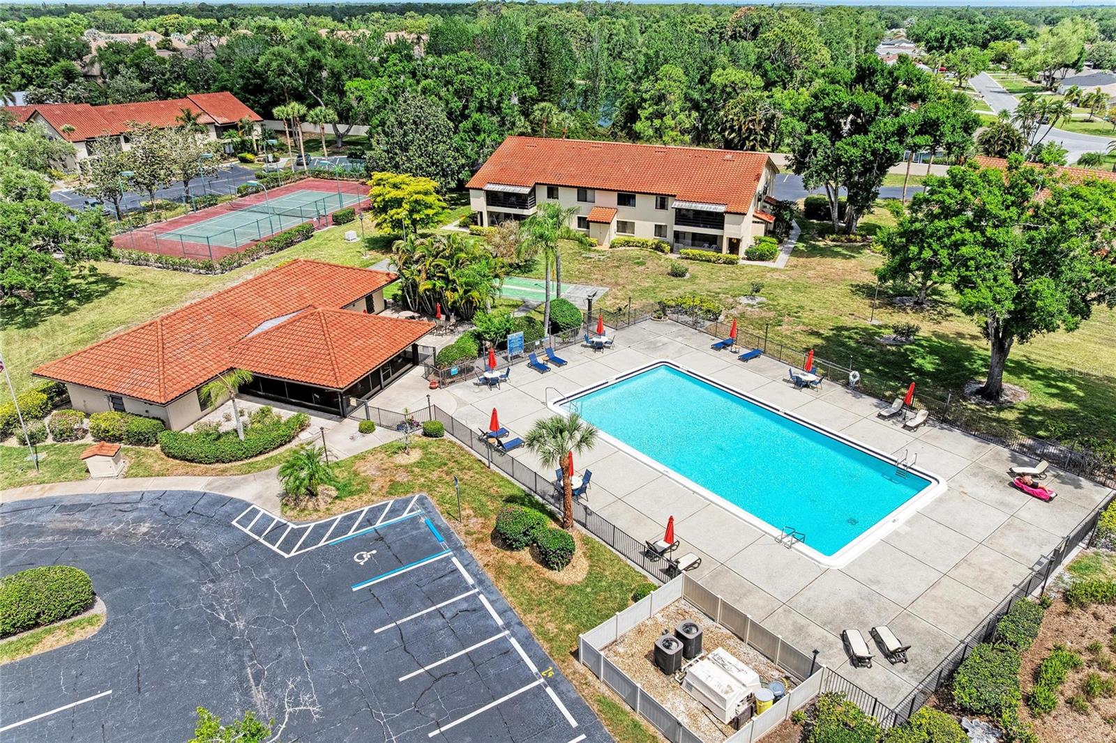 5685 GARDENS DR #5685, SARASOTA, FL, 34243