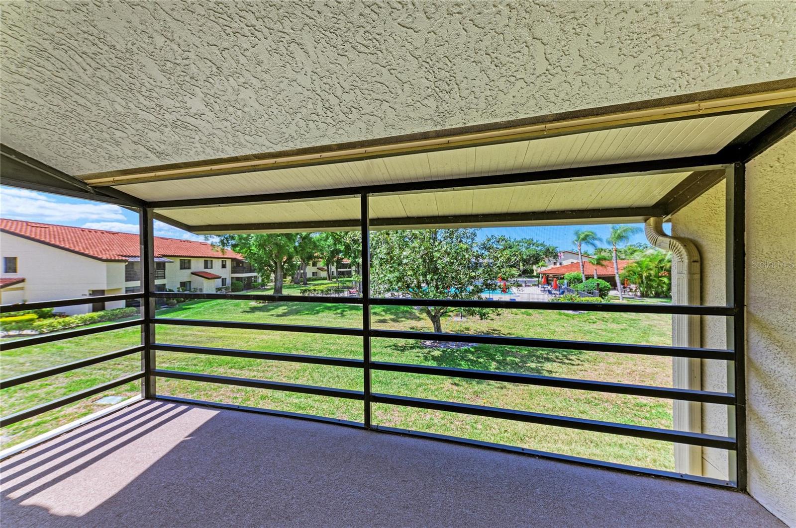 5685 GARDENS DR #5685, SARASOTA, FL, 34243