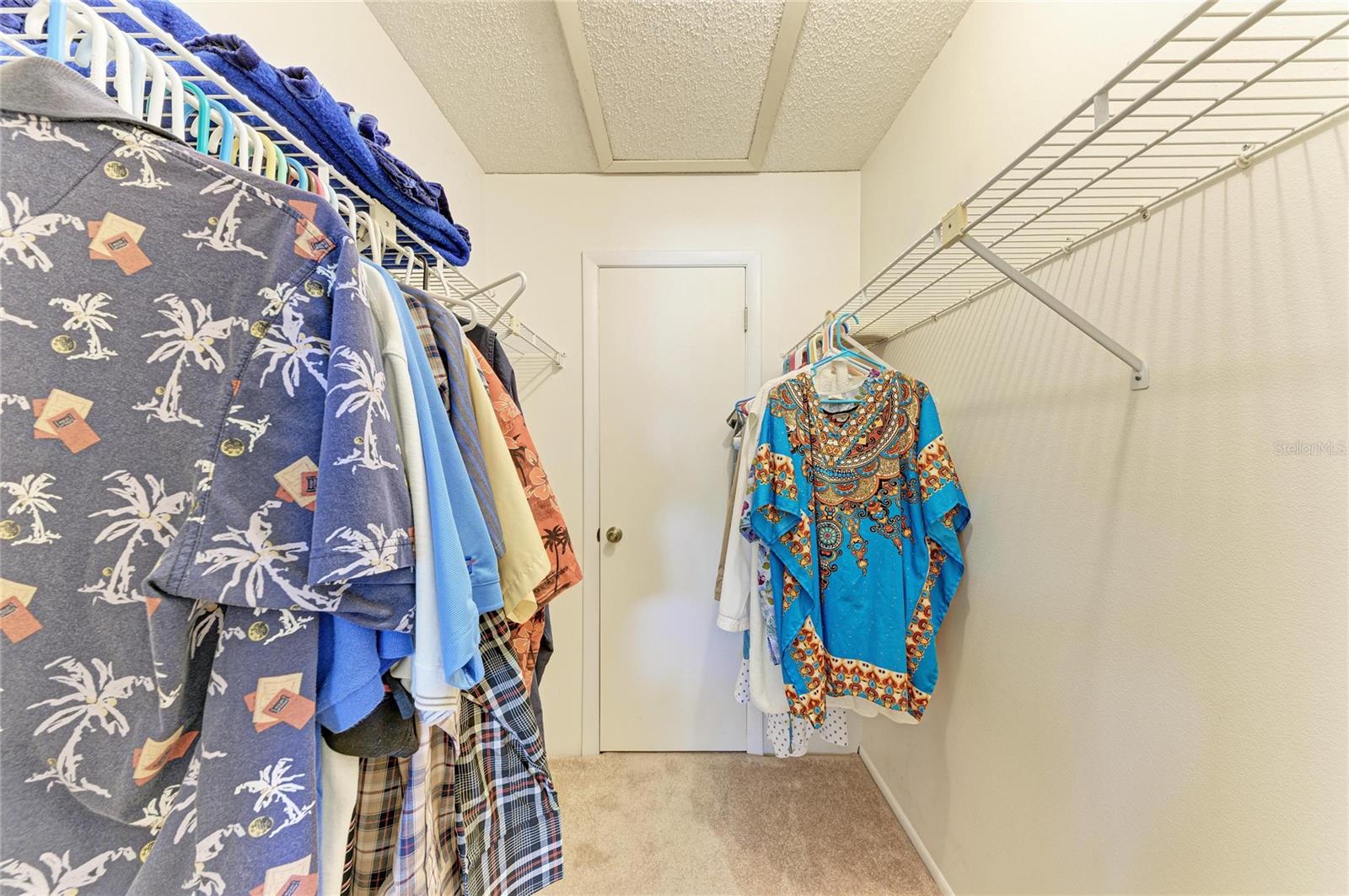 5685 GARDENS DR #5685, SARASOTA, FL, 34243