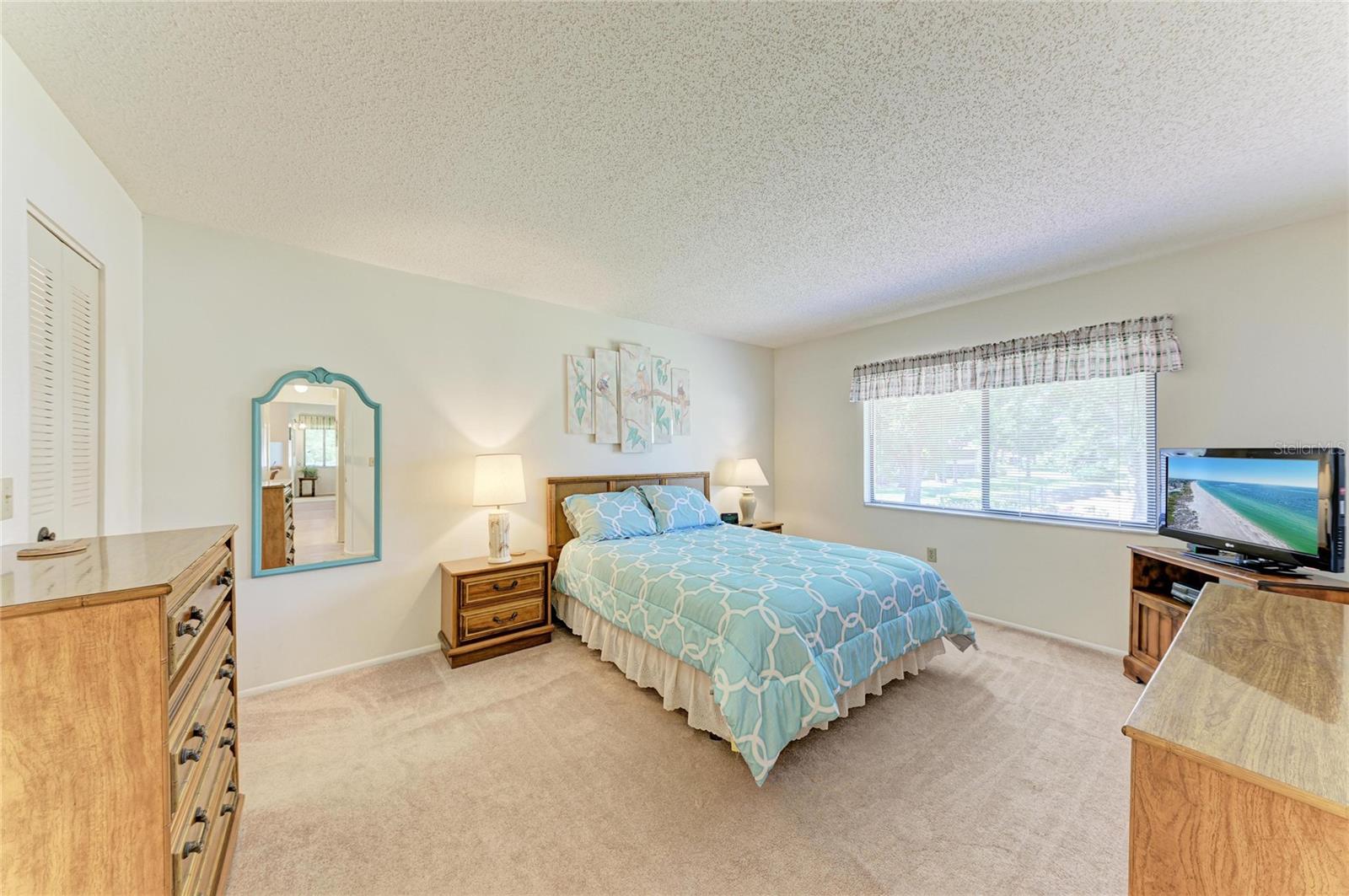 5685 GARDENS DR #5685, SARASOTA, FL, 34243