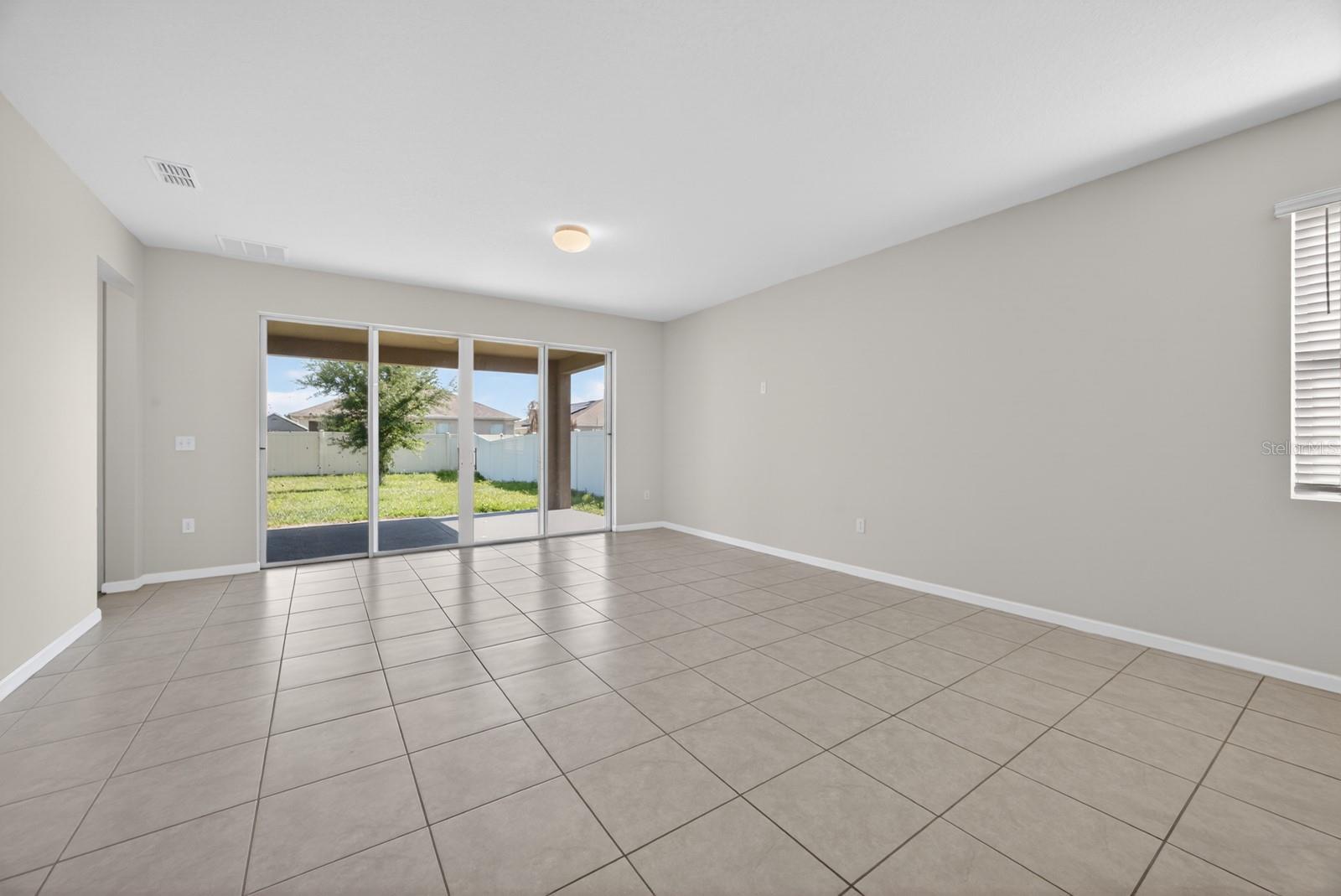 689 MEADOW POINTE DRIVE, HAINES CITY, FL, 33844