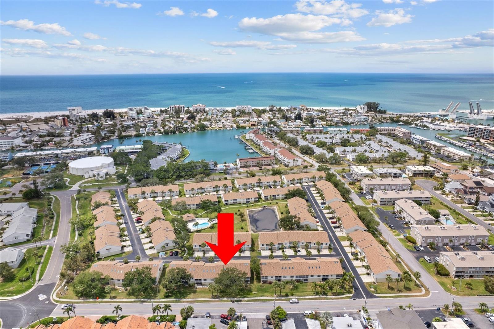 12239 SUN VISTA CT E CT E, TREASURE ISLAND, FL, 33706