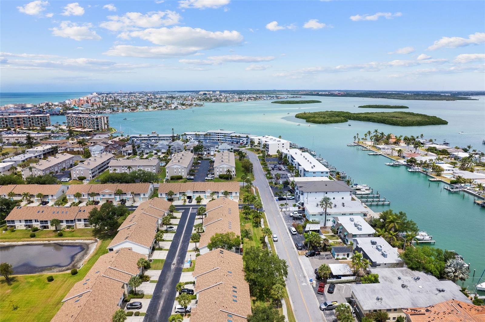 12239 SUN VISTA CT E CT E, TREASURE ISLAND, FL, 33706