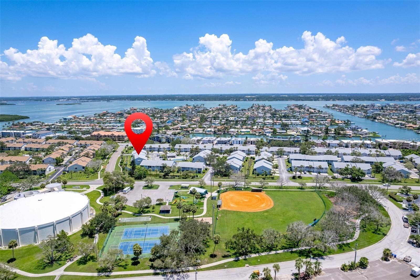 12239 SUN VISTA CT E CT E, TREASURE ISLAND, FL, 33706