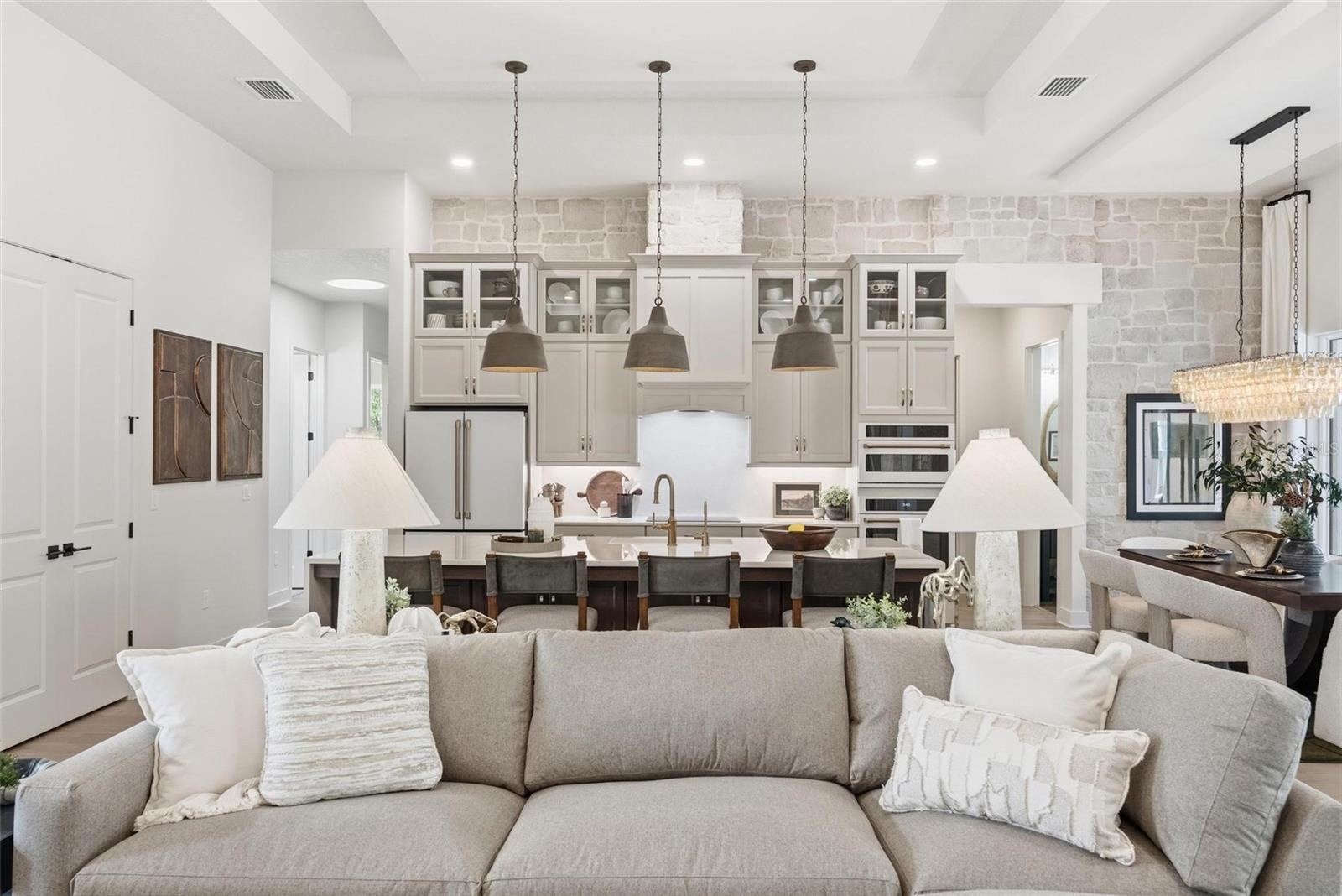 461 N TYMBER CREEK RD, ORMOND BEACH, FL, 32174