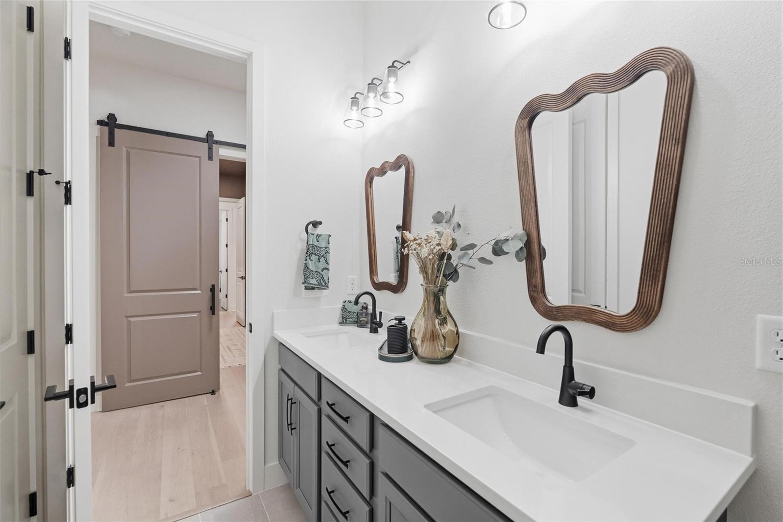 461 N TYMBER CREEK RD, ORMOND BEACH, FL, 32174