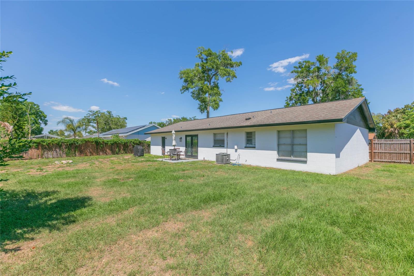 1612 BERKSHIRE DR, BRANDON, FL, 33511