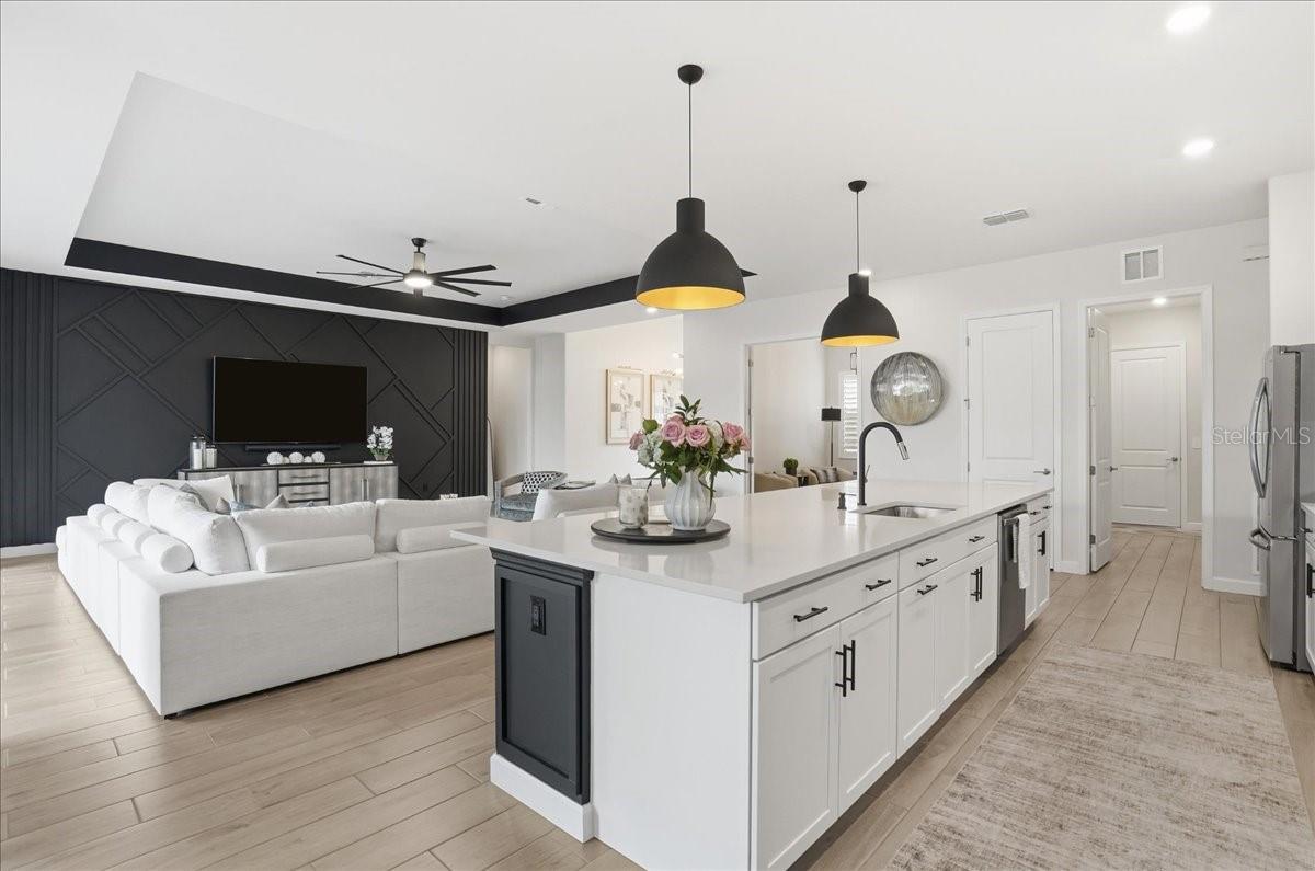 15917 TRADEWIND TER, BRADENTON, FL, 34211