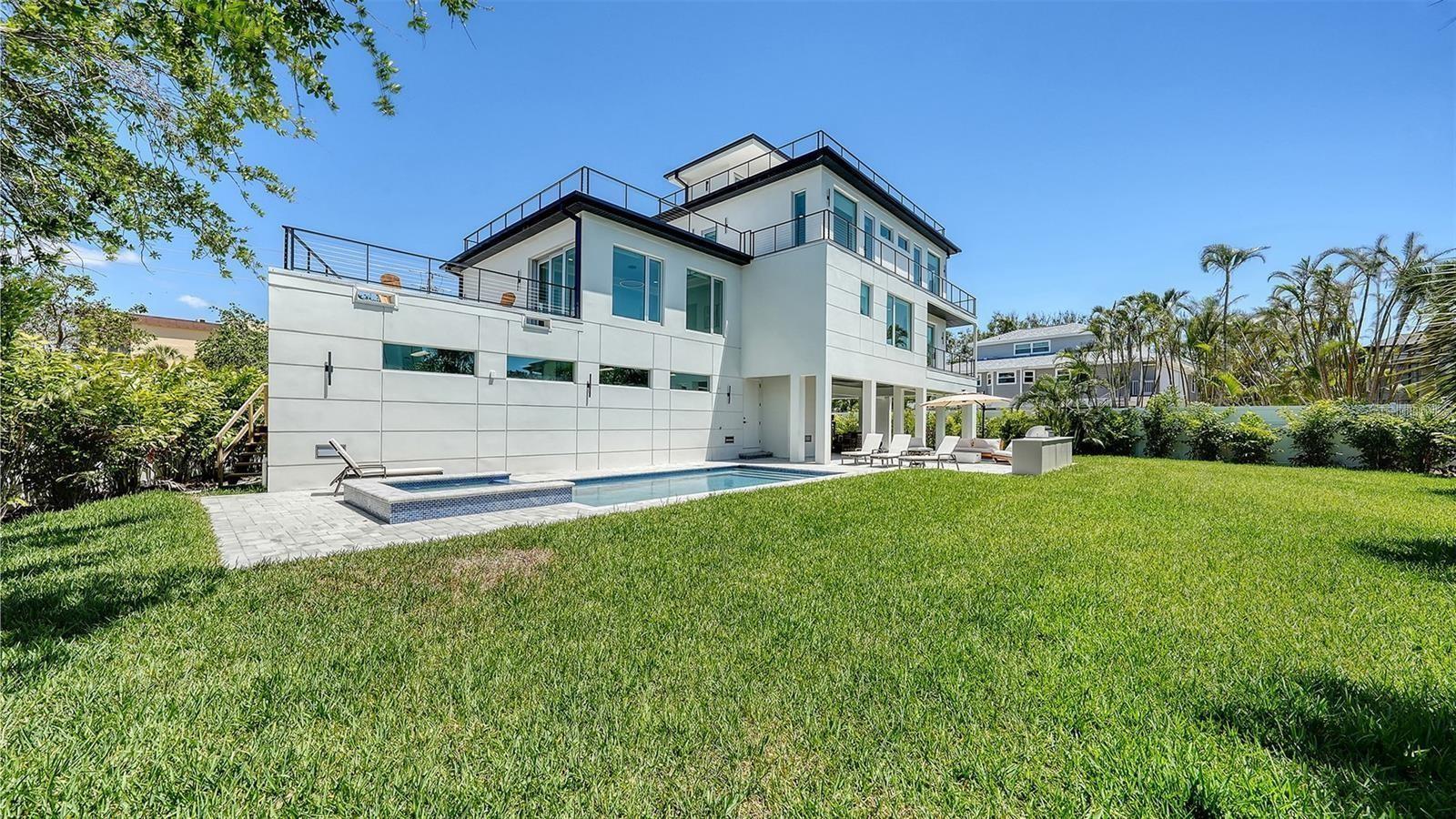 8800 MIDNIGHT PASS RD, SARASOTA, FL, 34242