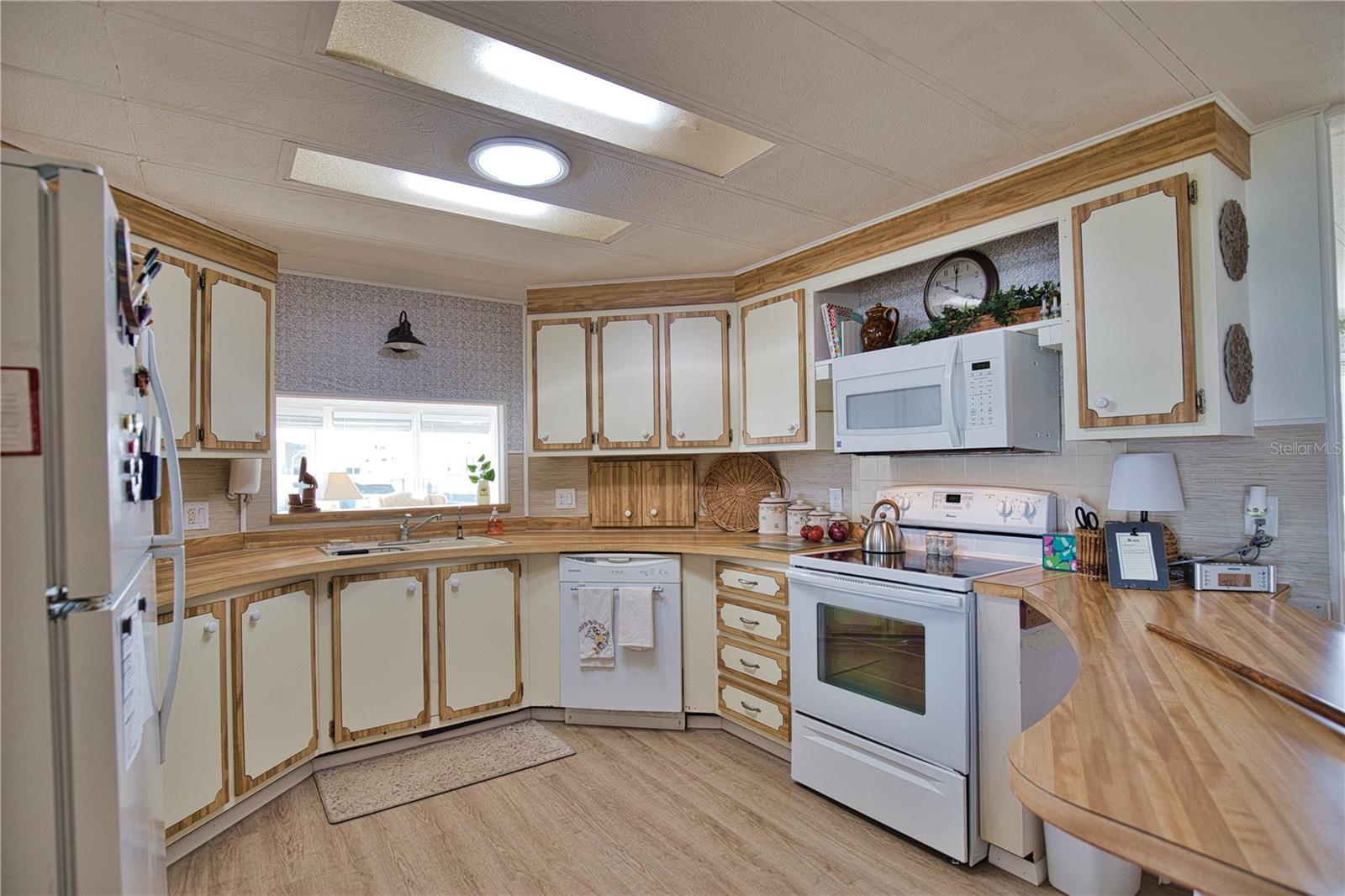 702 BLANCA, NORTH PORT, FL, 34287