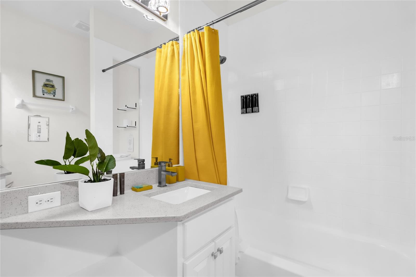 2908 SUNSET LAKES BLVD, KISSIMMEE, FL, 34747