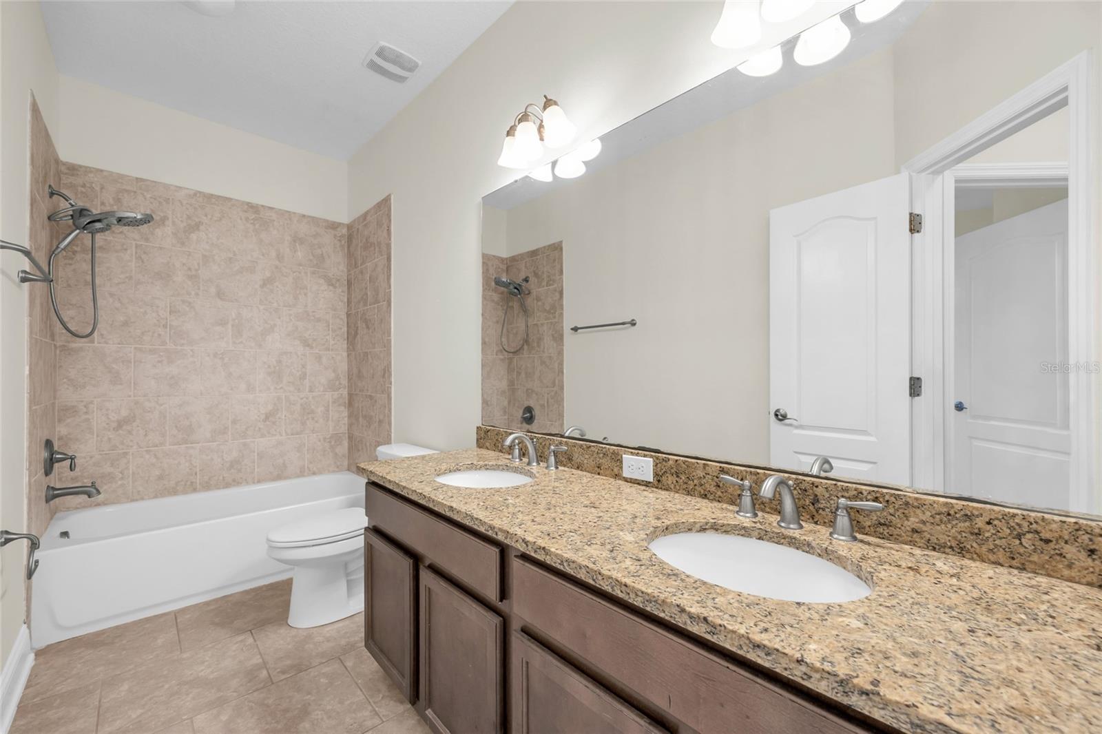 8636 TAVISTOCK LAKES BLVD, ORLANDO, FL, 32827