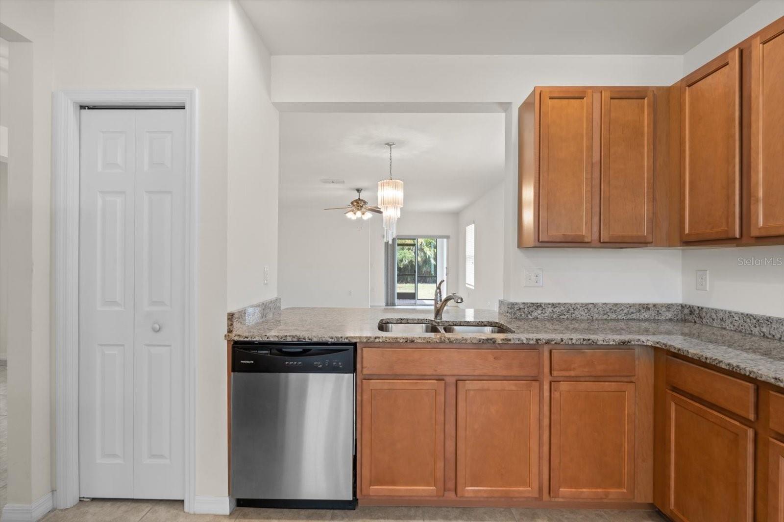 8932 EXCELSIOR PL, VENICE, FL, 34293