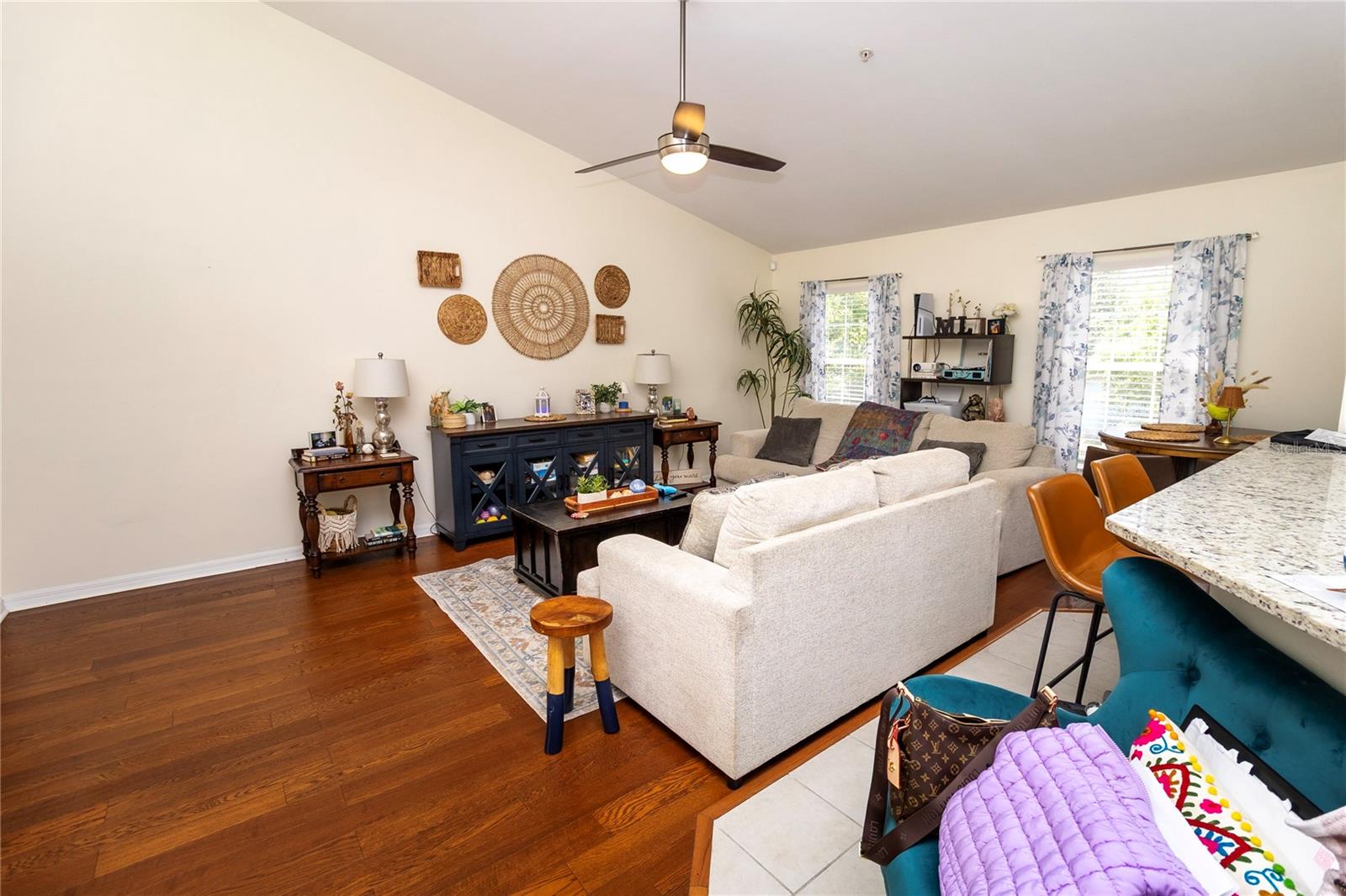 4215 SW 31ST DR #201, GAINESVILLE, FL, 32608