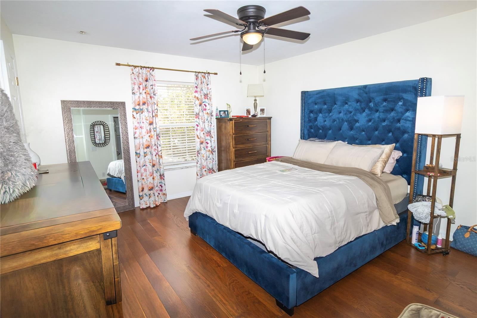 4215 SW 31ST DR #201, GAINESVILLE, FL, 32608