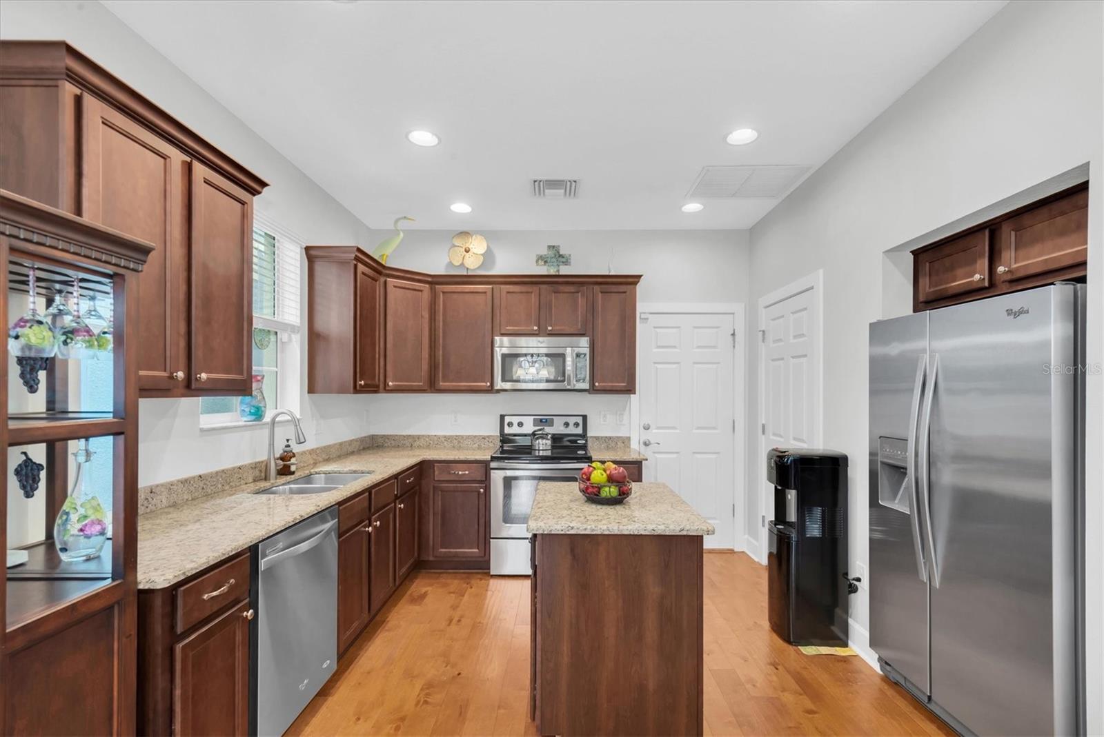 208 CUTLASS WAY, OLDSMAR, FL, 34677