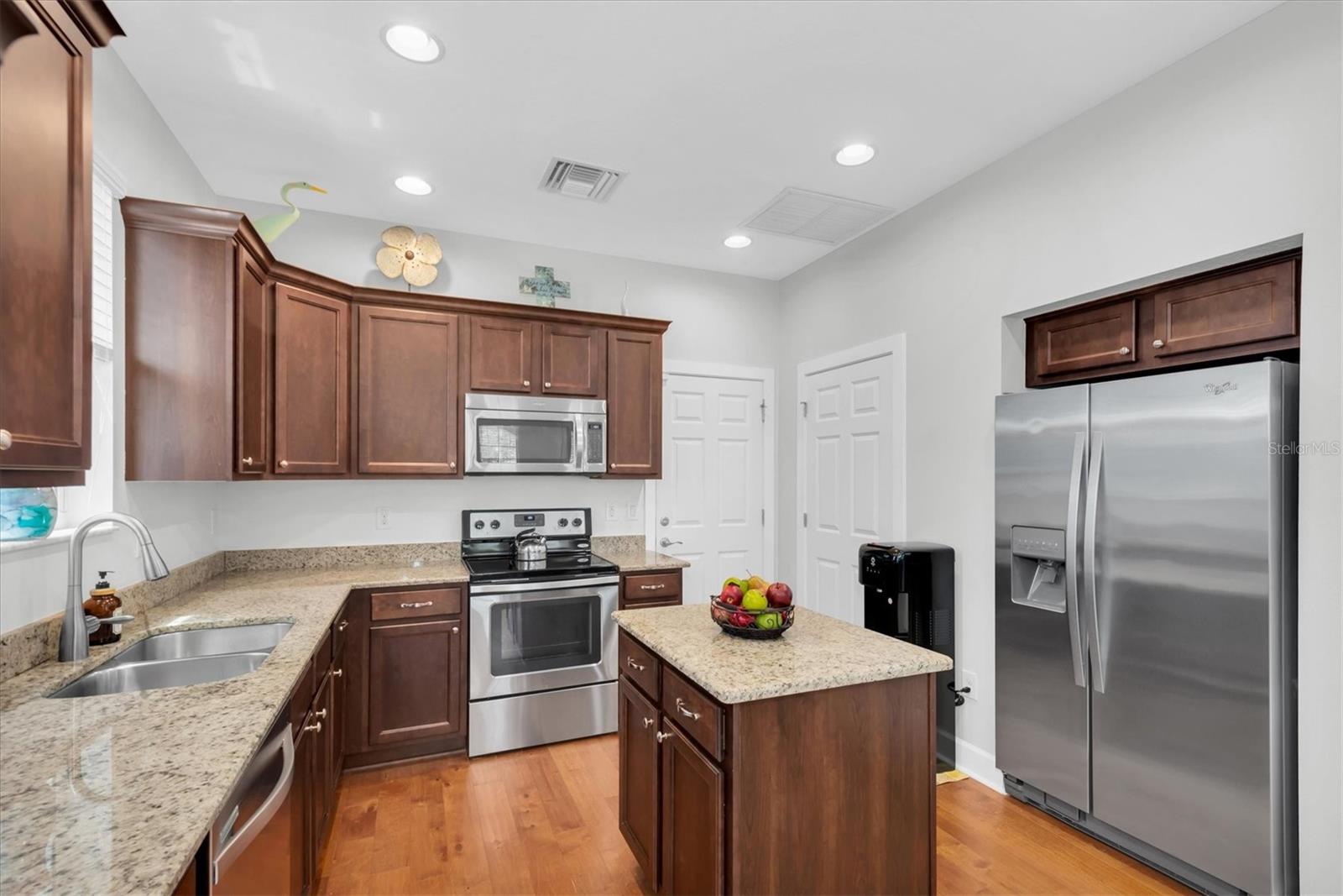 208 CUTLASS WAY, OLDSMAR, FL, 34677