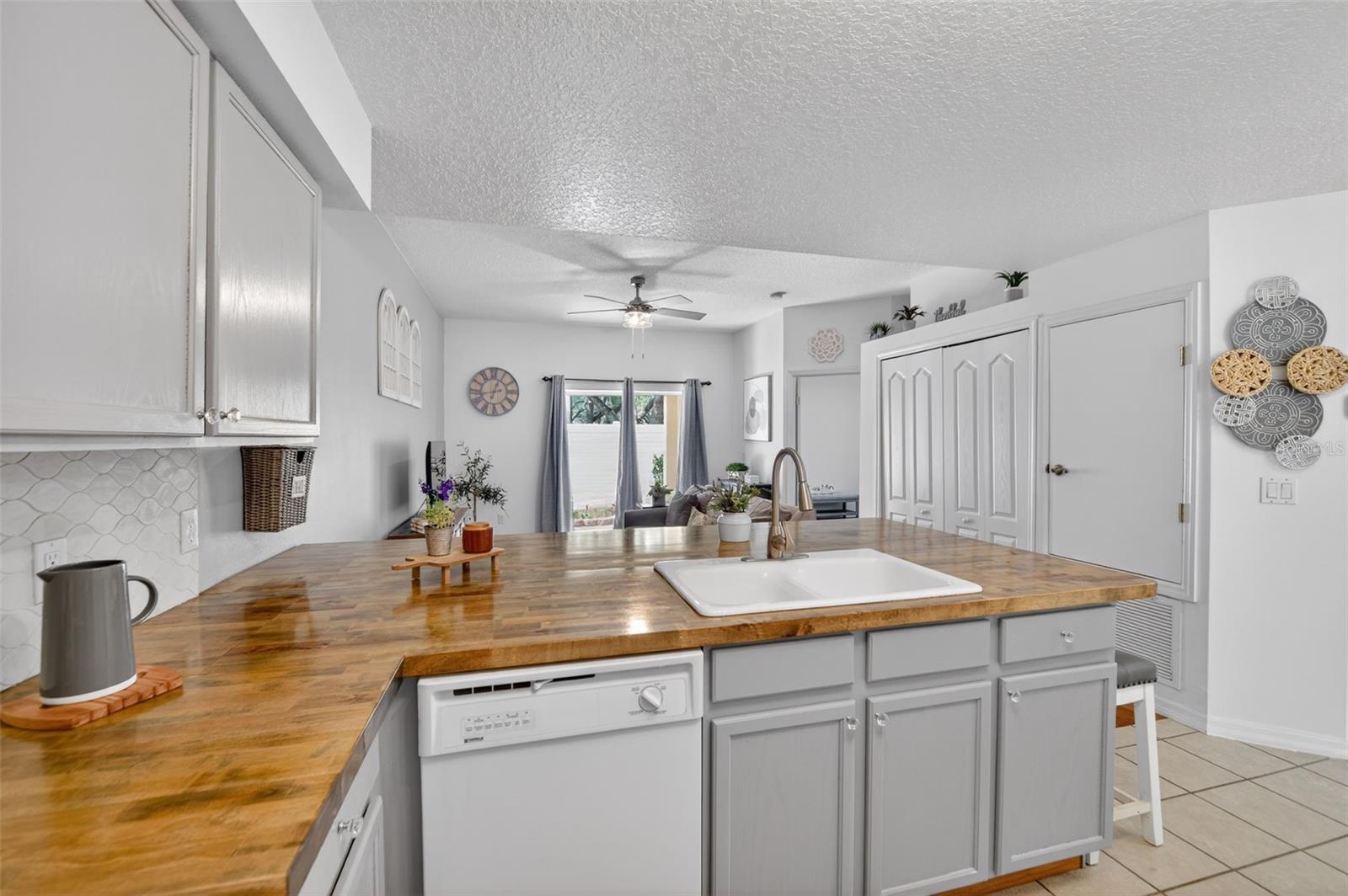 692 SEABROOK CT #101, ALTAMONTE SPRINGS, FL, 32714