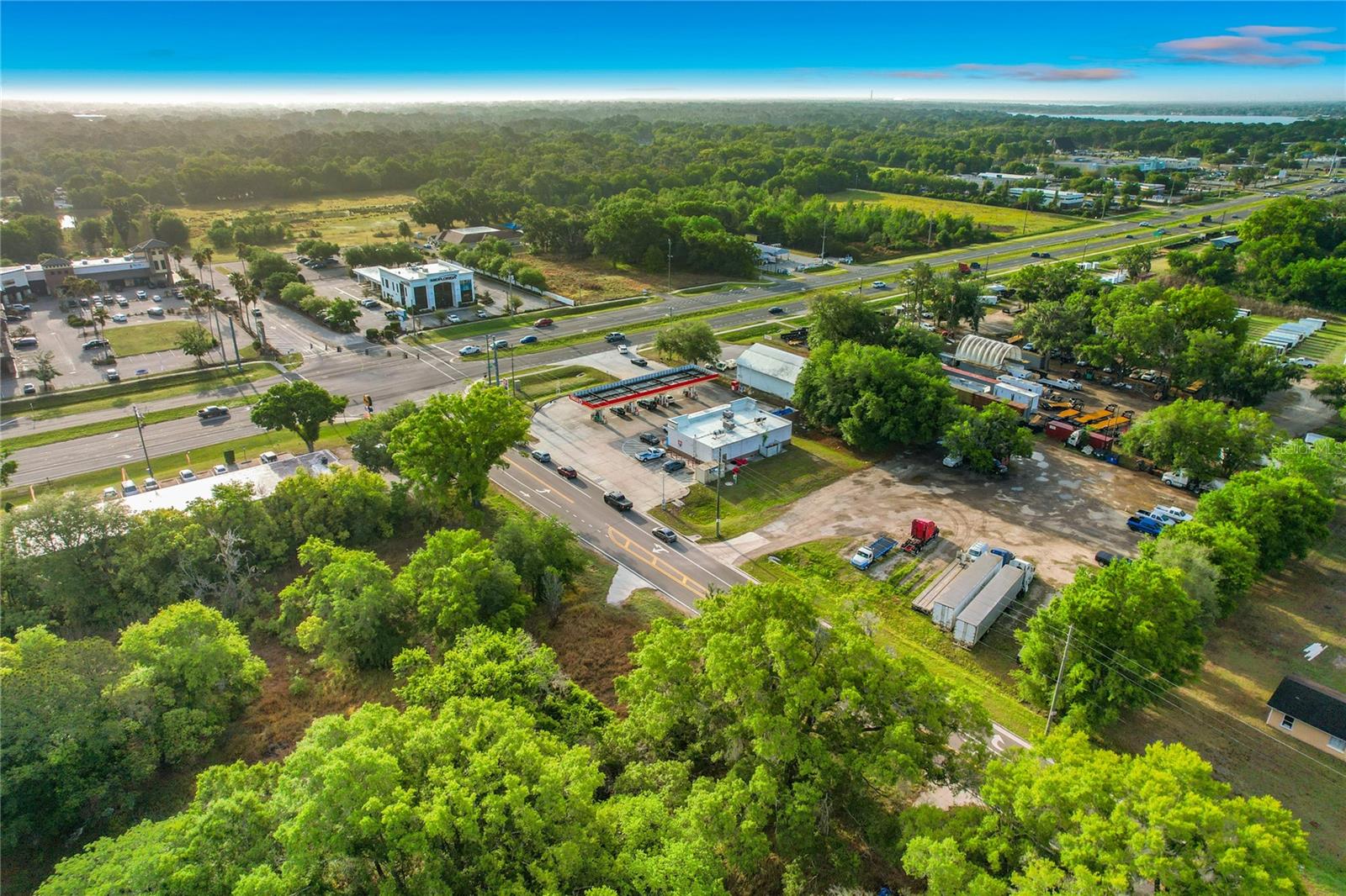 1301 DUFF RD, LAKELAND, FL, 33810