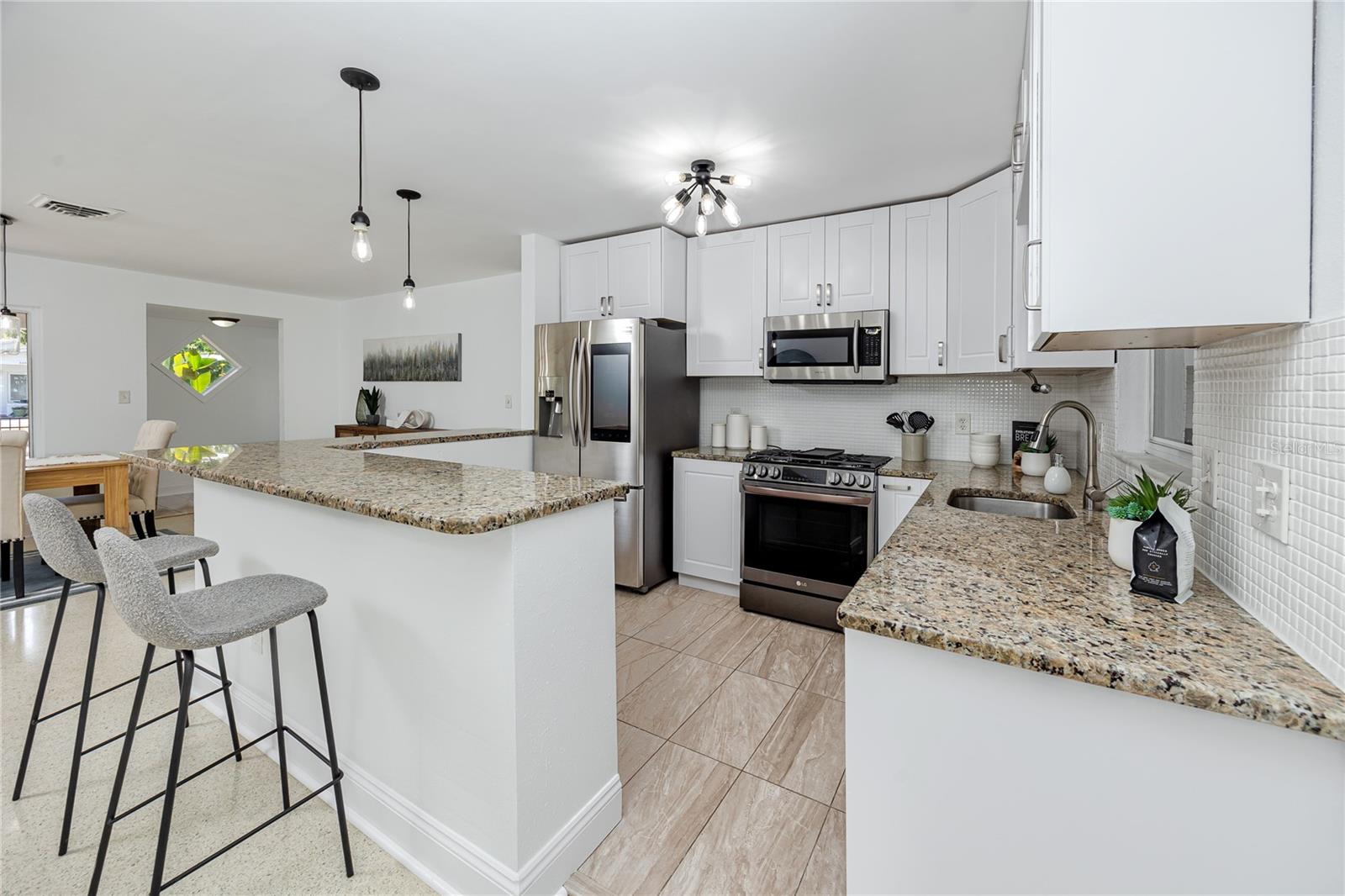 6482 20TH ST N, ST PETERSBURG, FL, 33702