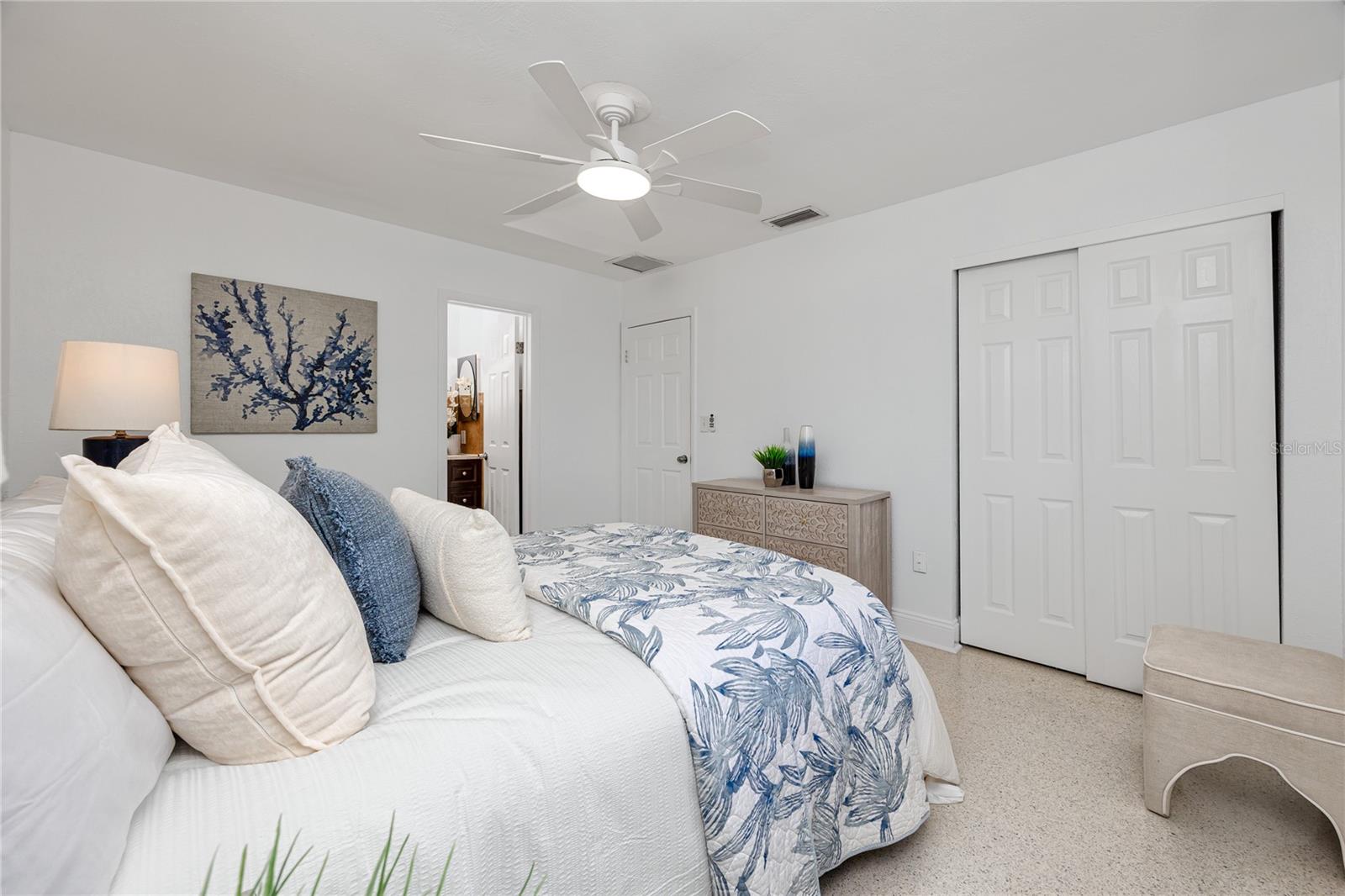 6482 20TH ST N, ST PETERSBURG, FL, 33702