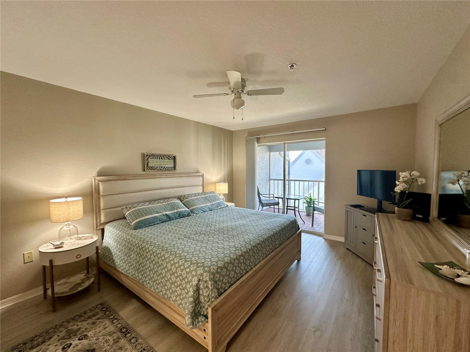 6713 STONE RIVER RD #202, BRADENTON, FL, 34203