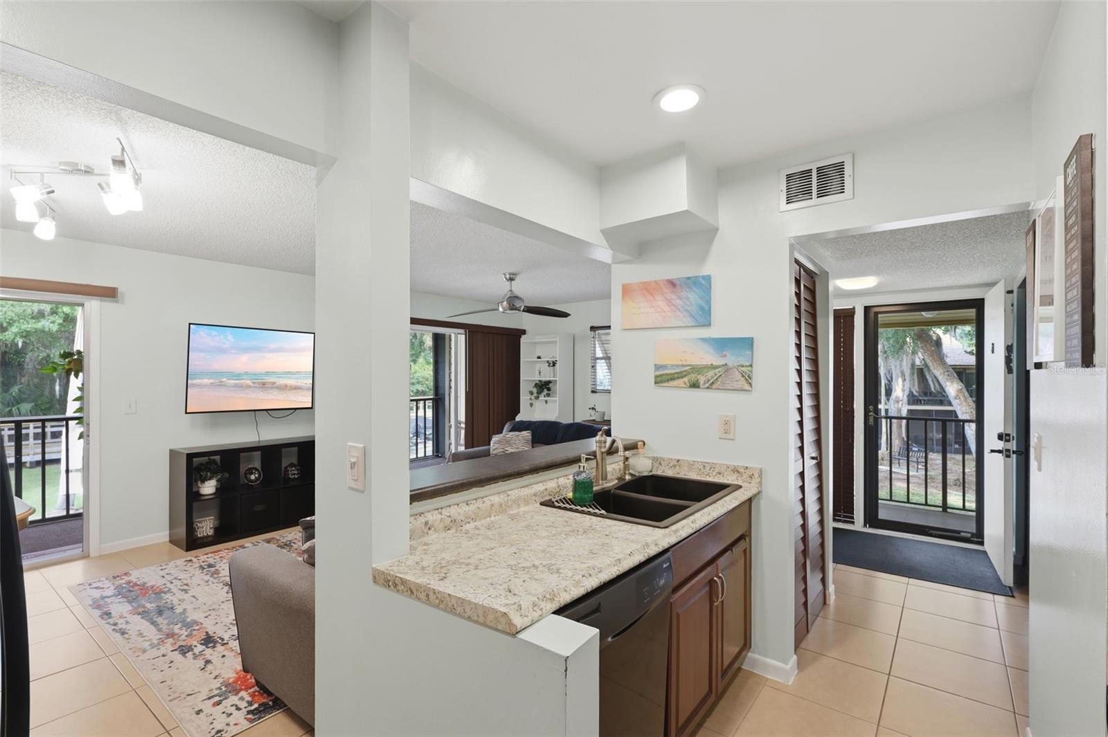 140 ORCHID WOODS CT #13B, DELTONA, FL, 32725