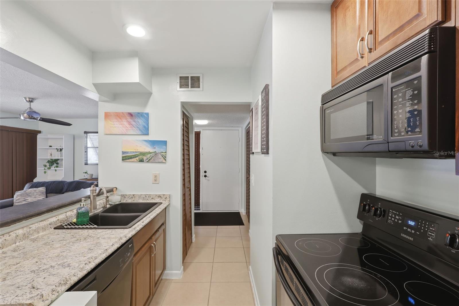 140 ORCHID WOODS CT #13B, DELTONA, FL, 32725