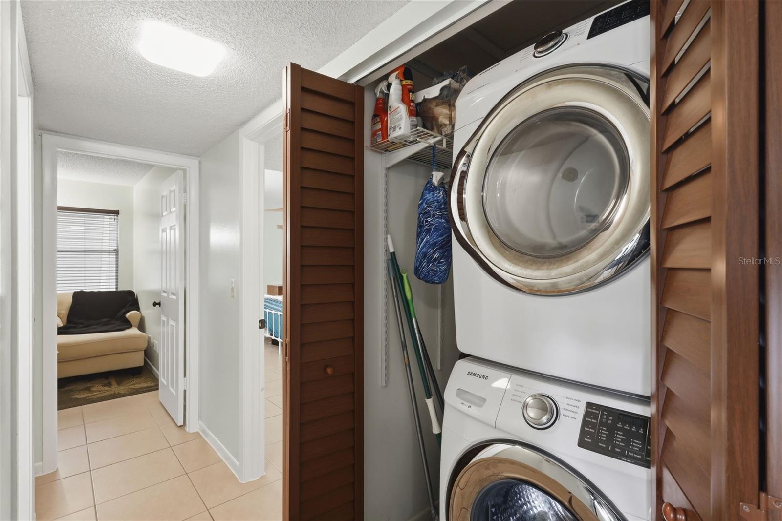 140 ORCHID WOODS CT #13B, DELTONA, FL, 32725