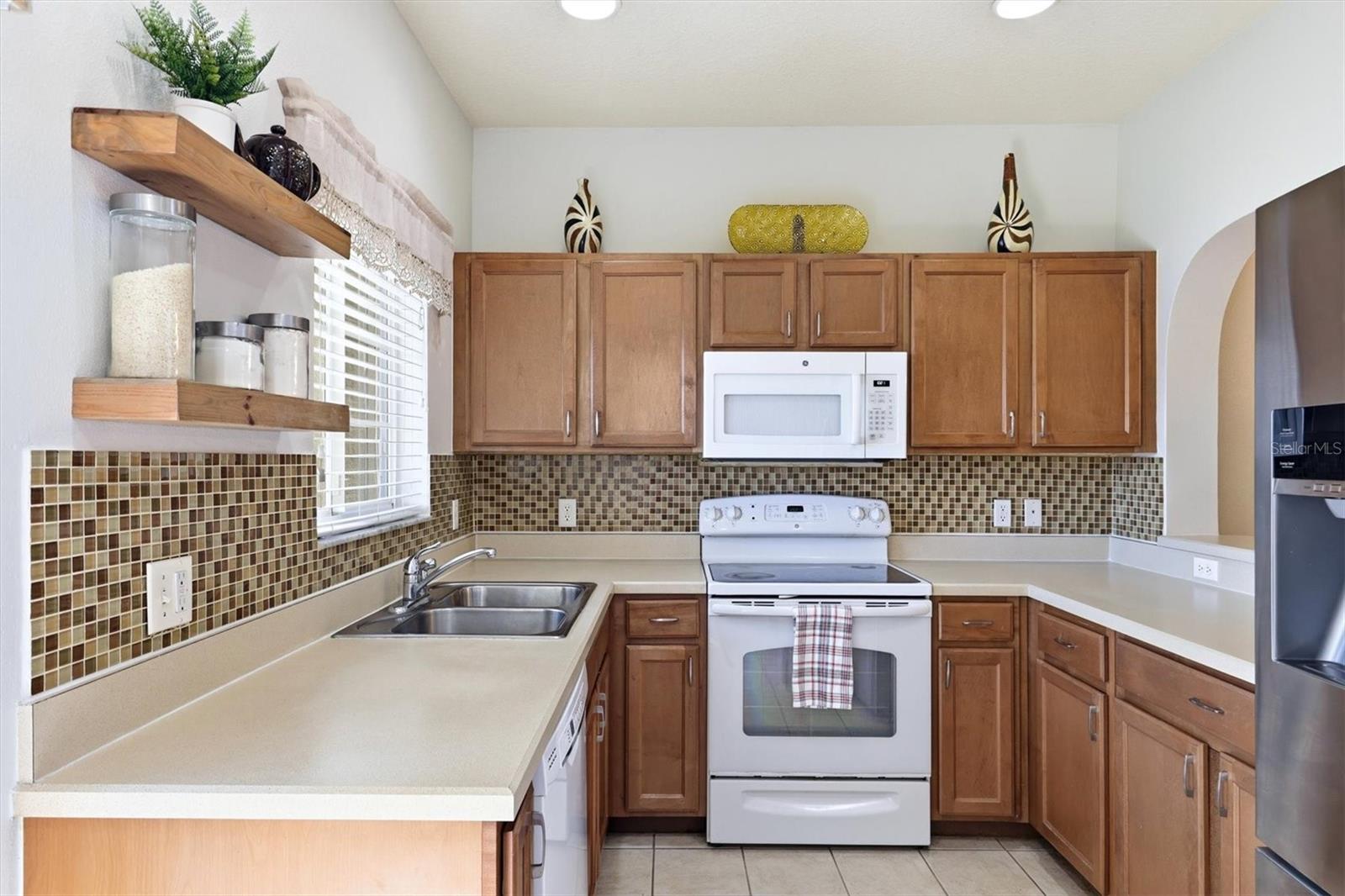 3903 45TH TER W #106, BRADENTON, FL, 34210