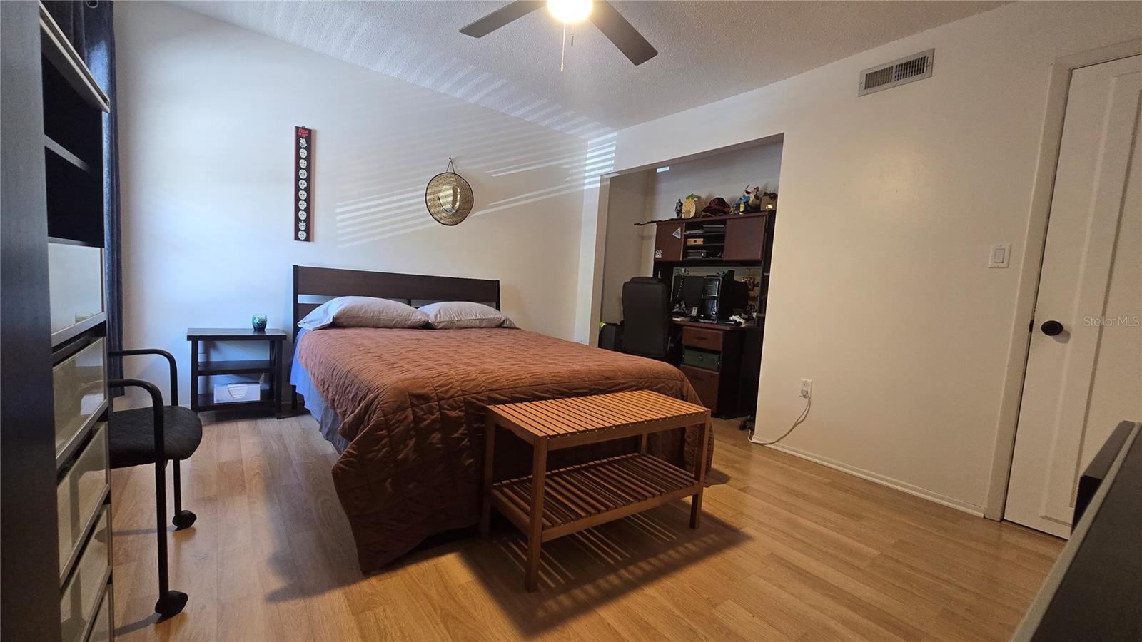 406 LENNOX RD W, PALM HARBOR, FL, 34683