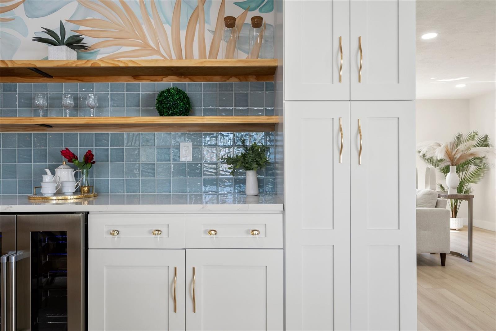 4568 40TH ST S, ST PETERSBURG, FL, 33711