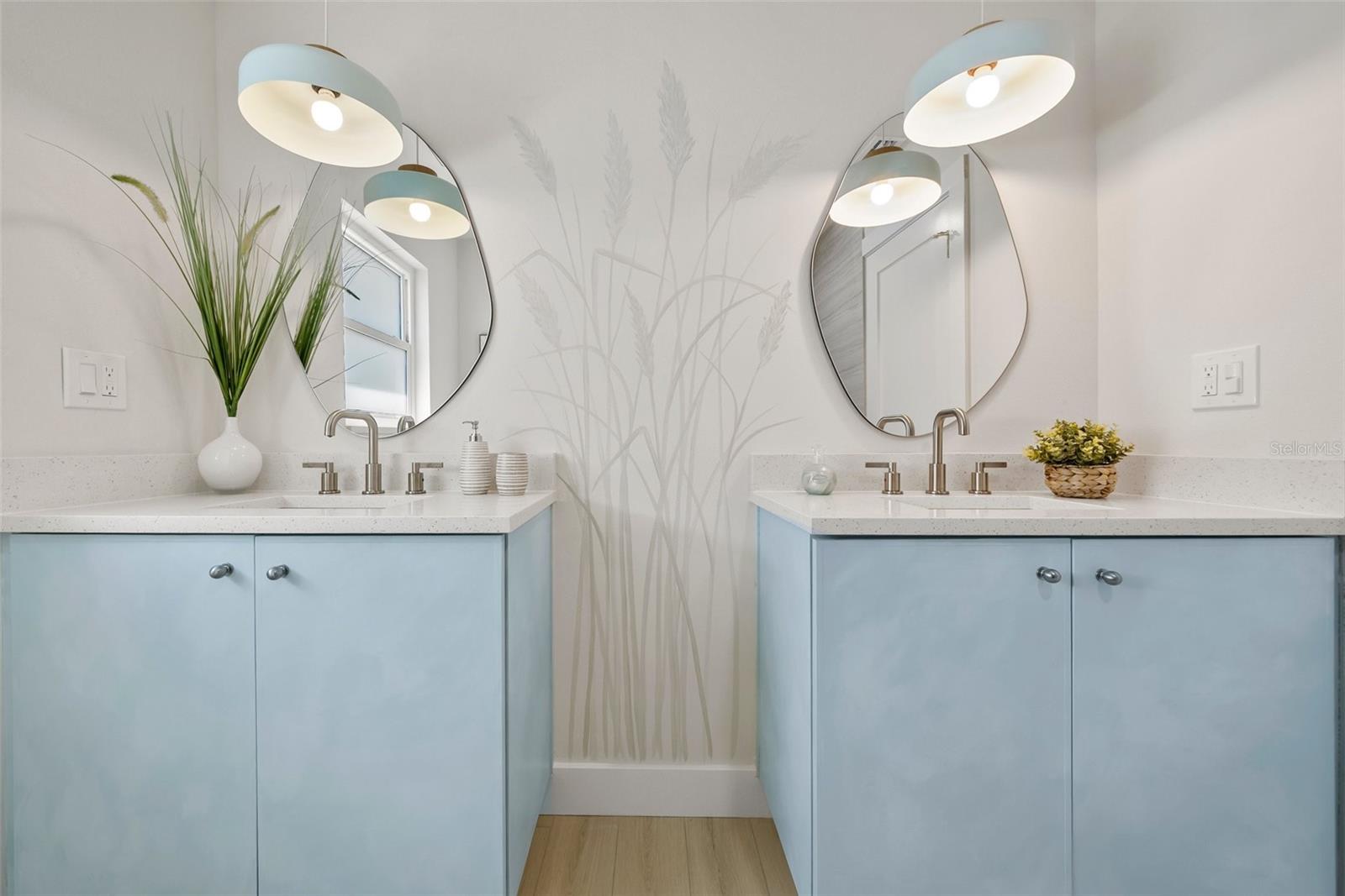 4568 40TH ST S, ST PETERSBURG, FL, 33711