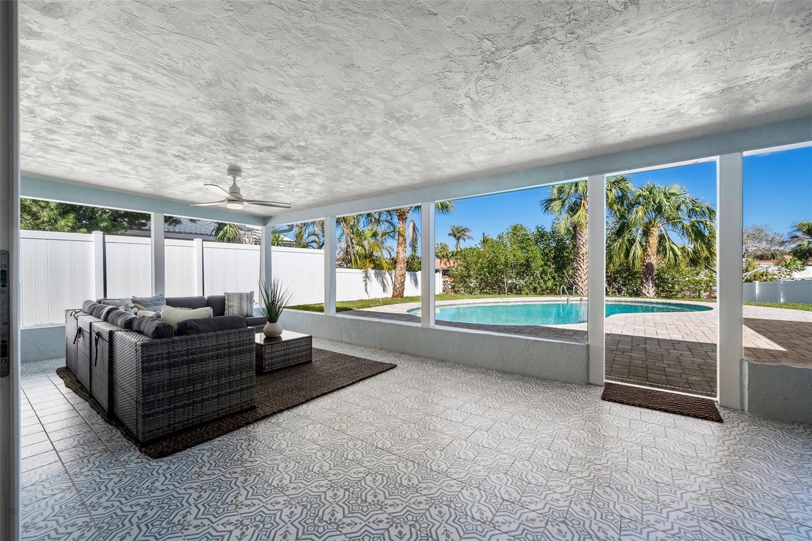 4568 40TH ST S, ST PETERSBURG, FL, 33711