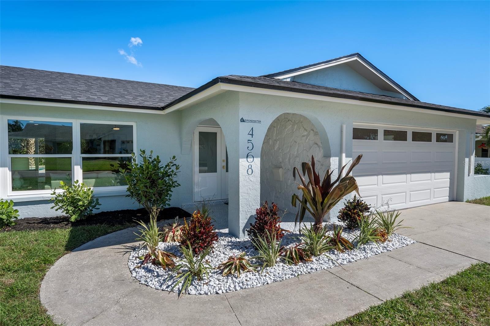 4568 40TH ST S, ST PETERSBURG, FL, 33711